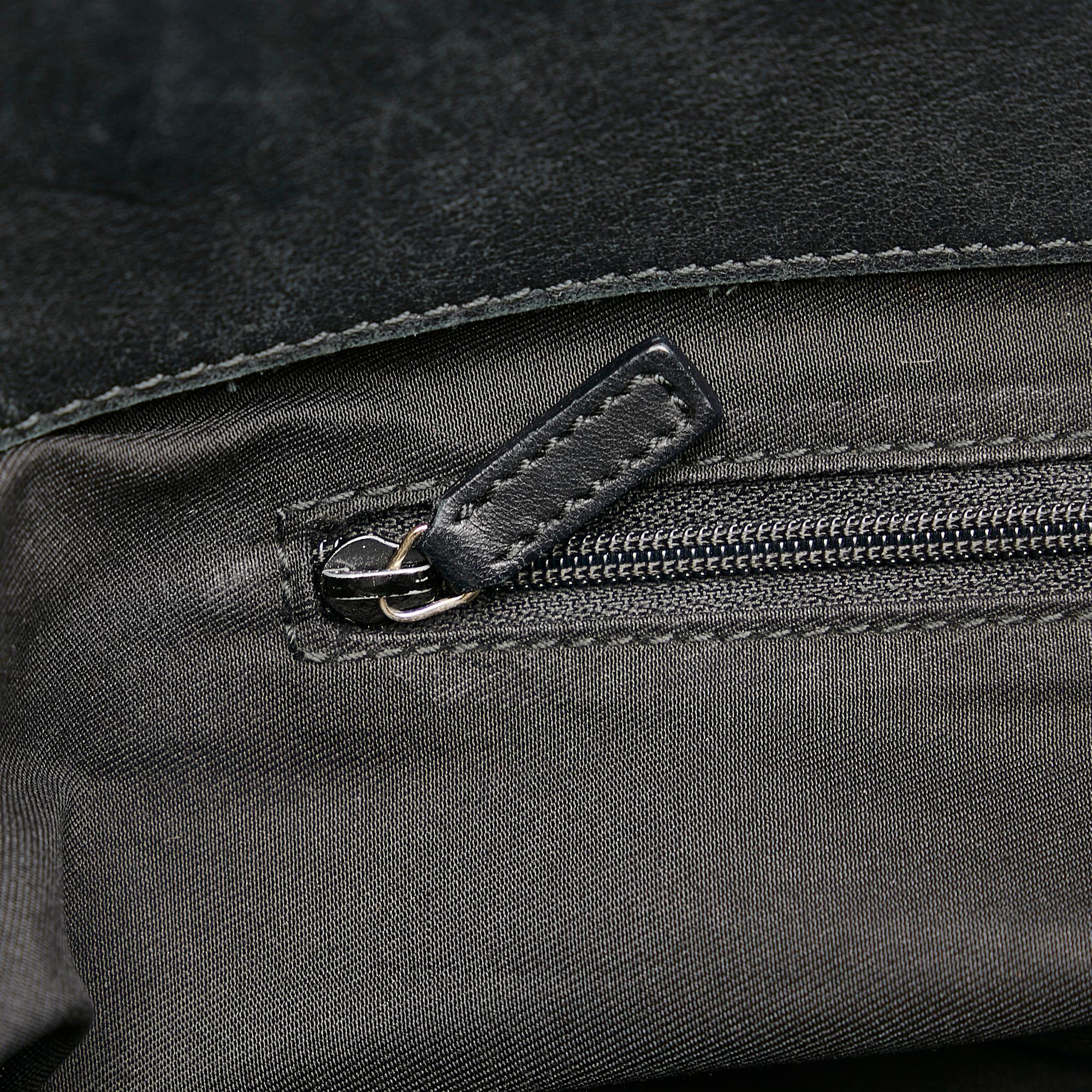 Gucci GG Canvas Abbey D-Ring Shoulder Bag (SHG-C7q6aL)