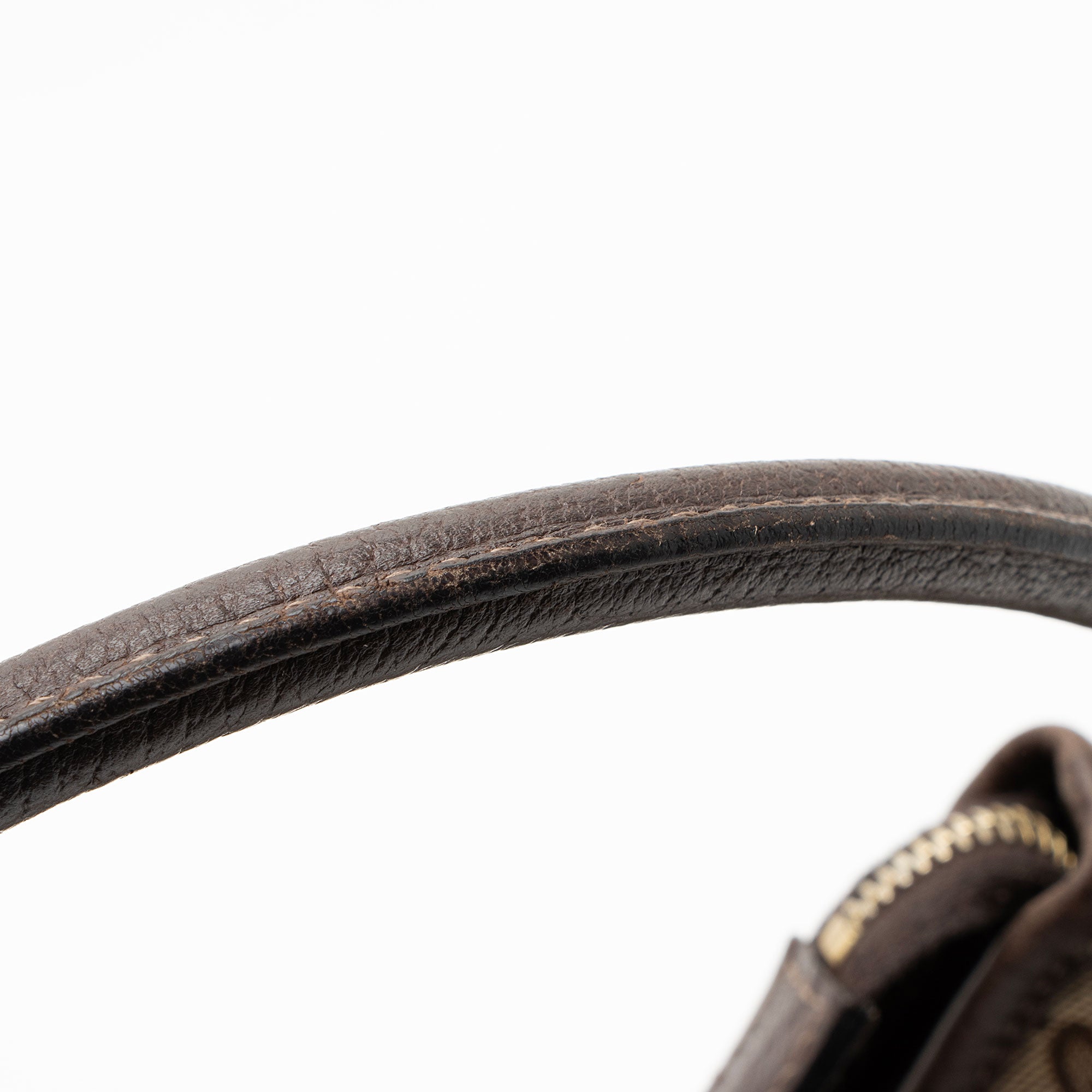 Gucci GG Canvas Abbey Medium Hobo