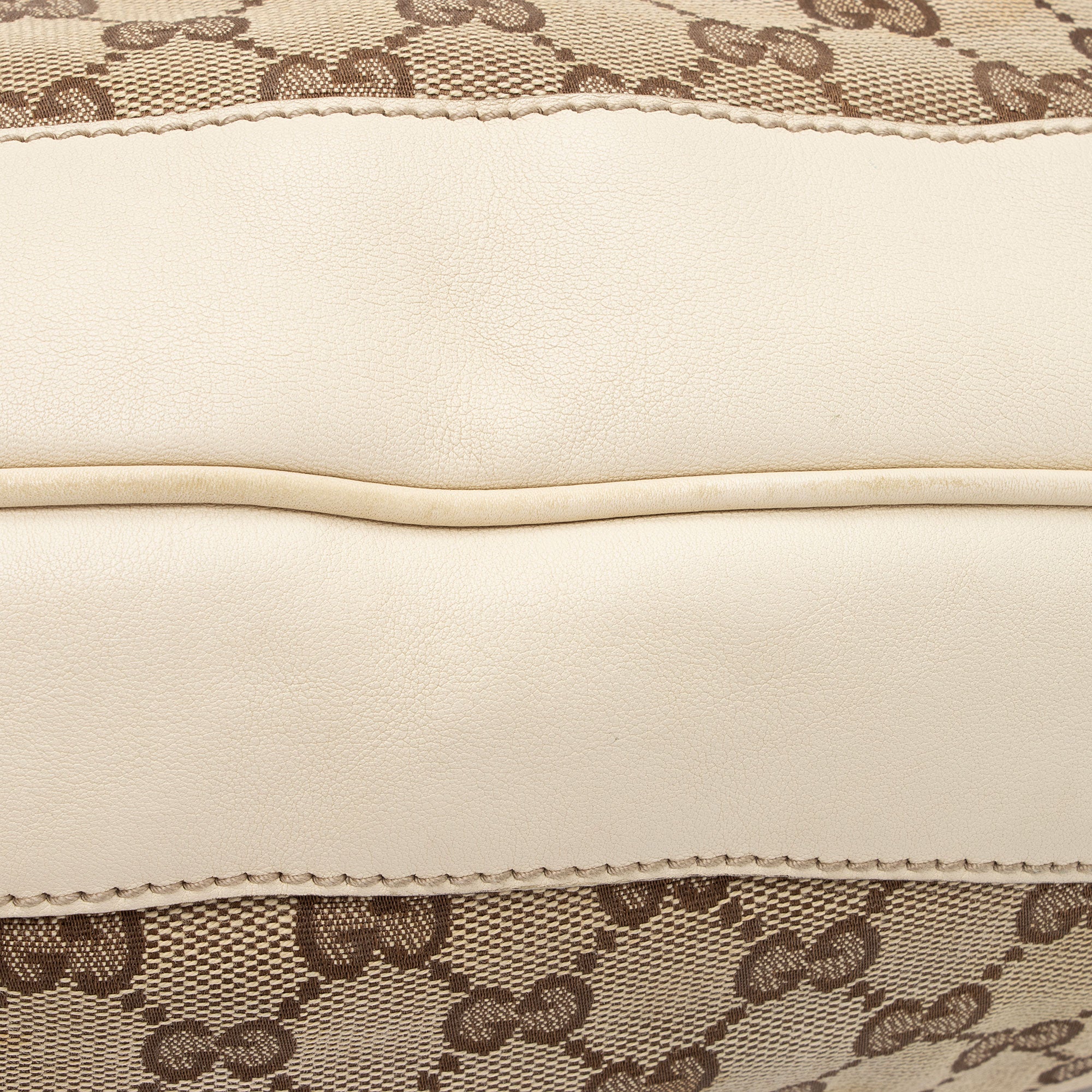 Gucci GG Canvas Bamboo Peggy Shoulder Bag (SHF-Ygbm96)