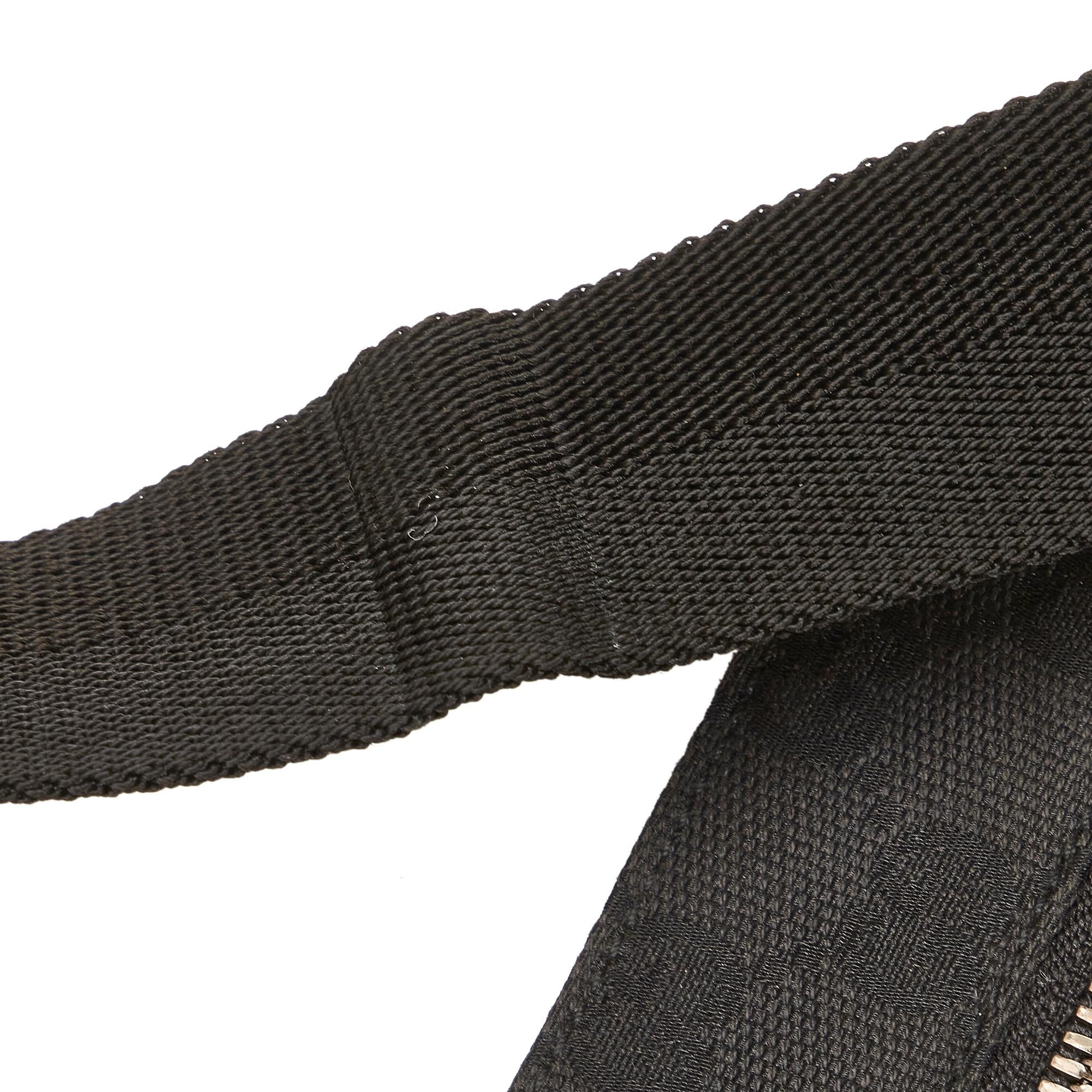 Gucci GG Canvas Belt Bag (SHG-GLFGvx)