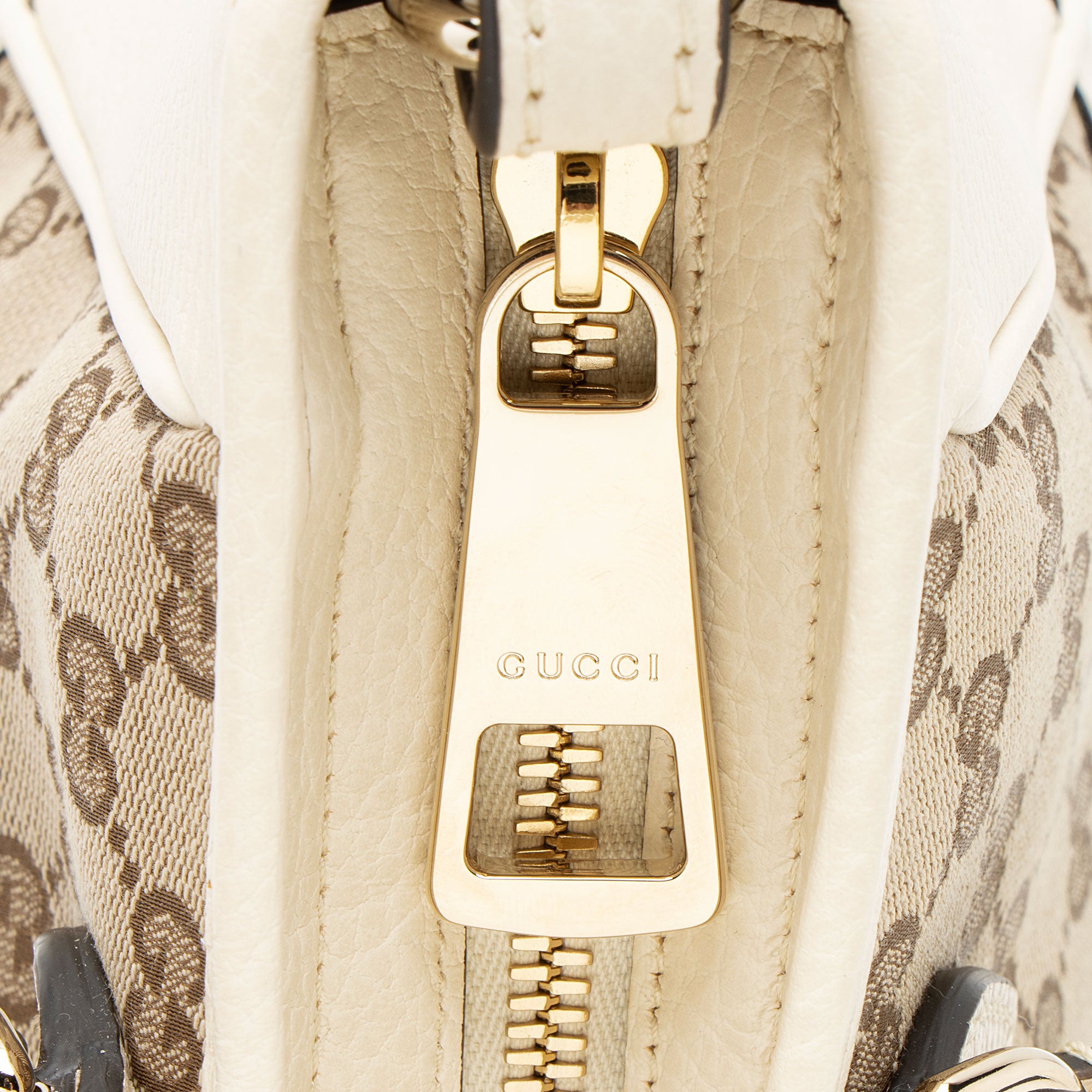 Gucci GG Canvas Bree Small Tote