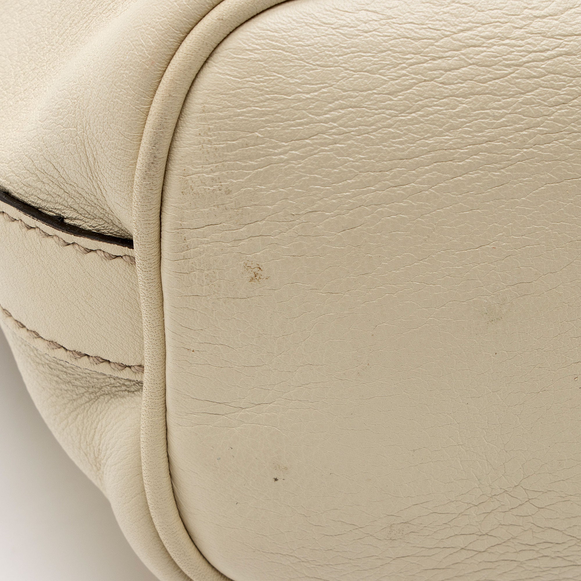 Gucci GG Canvas Britt Small Hobo (SHF-rmQ8Ul)