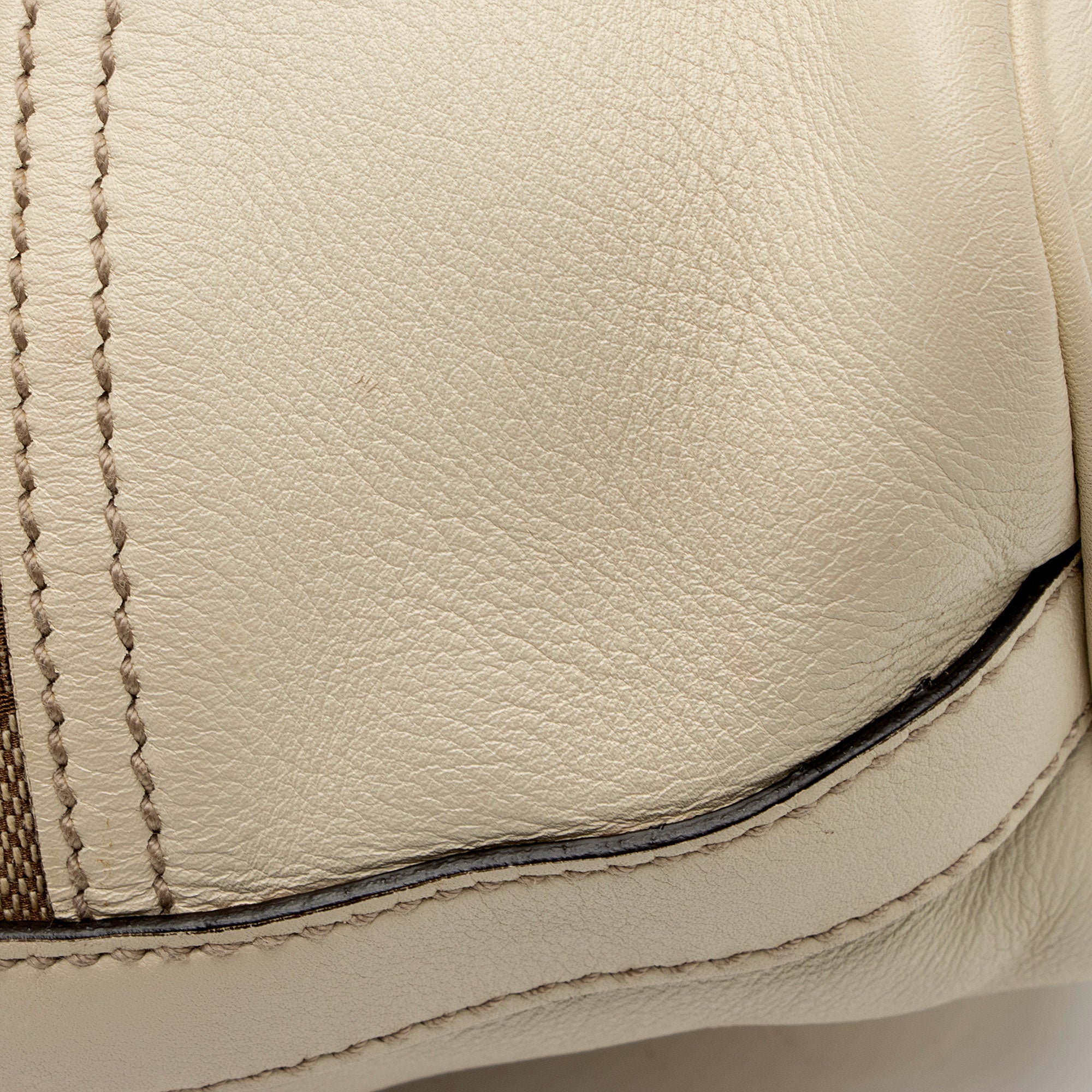 Gucci GG Canvas Britt Small Hobo (SHF-rmQ8Ul)