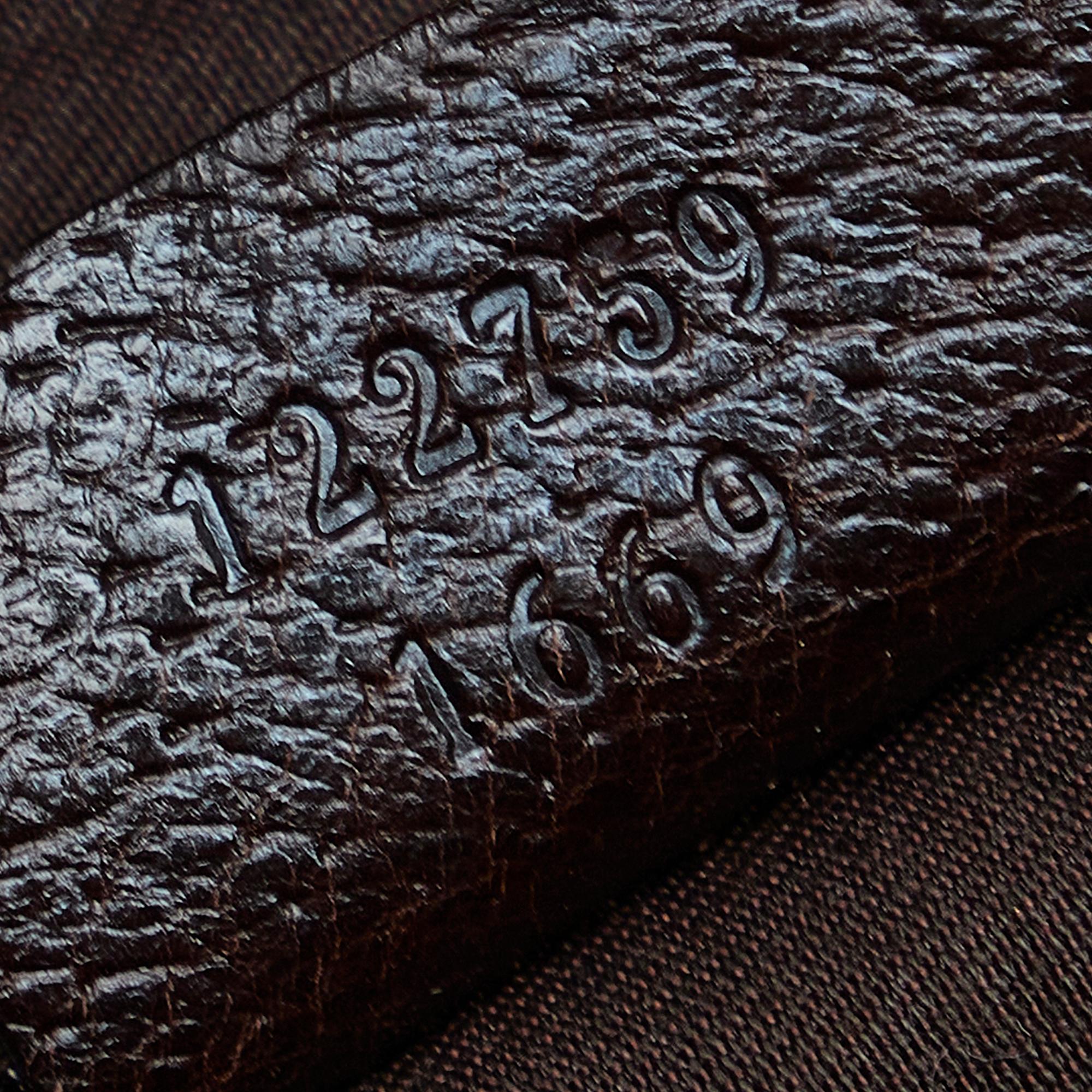 Gucci GG Canvas Crossbody Bag (SHG-6LM6sB)