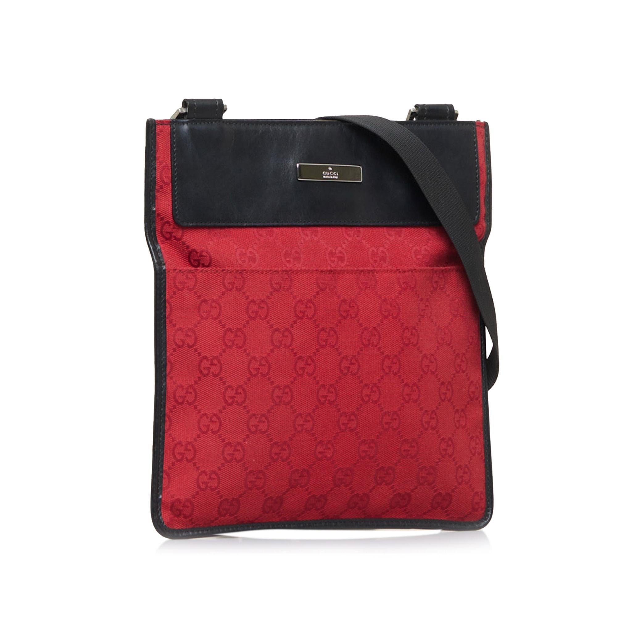 Gucci GG Canvas Crossbody Bag (SHG-geVOhx)
