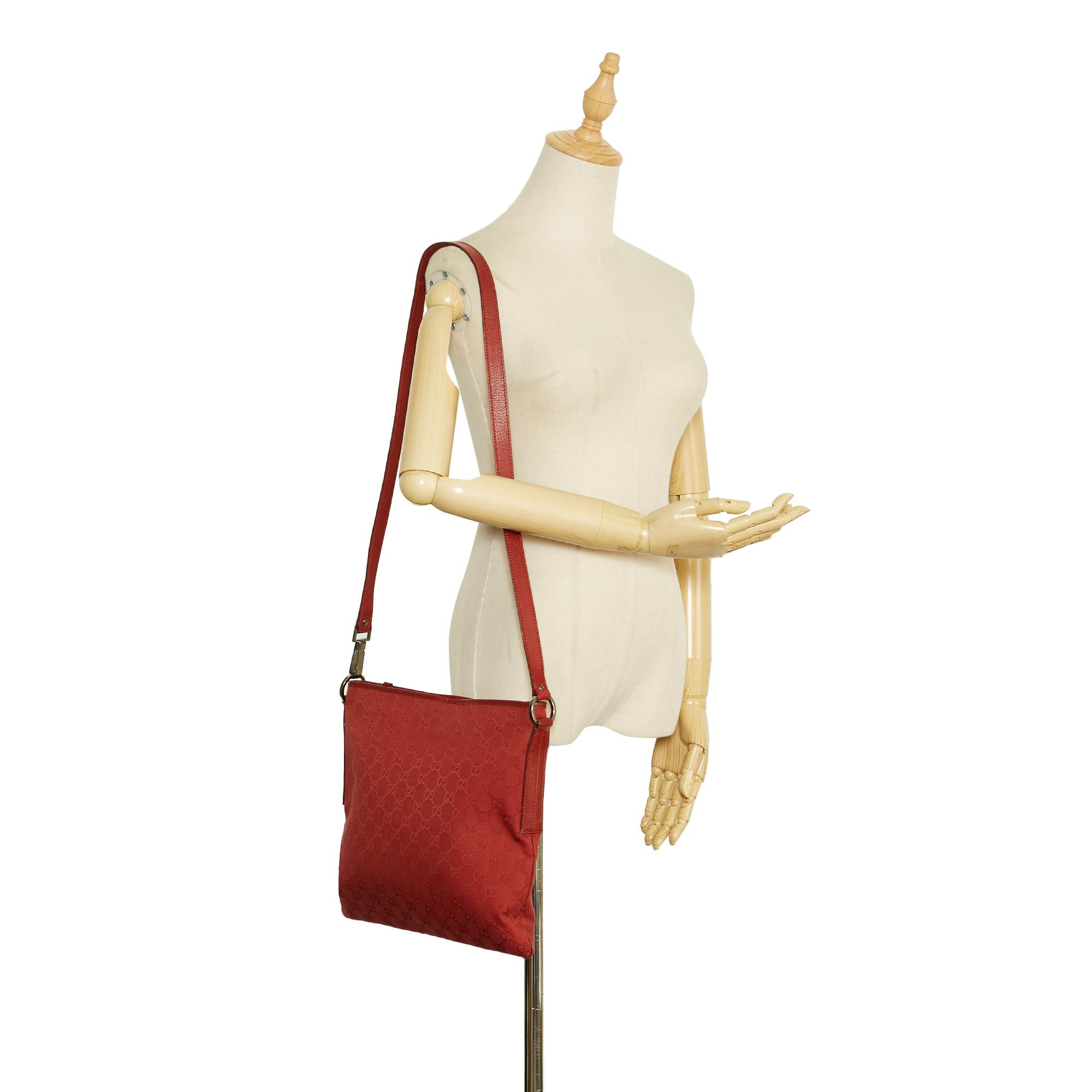 Gucci GG Canvas Crossbody (SHG-37942)