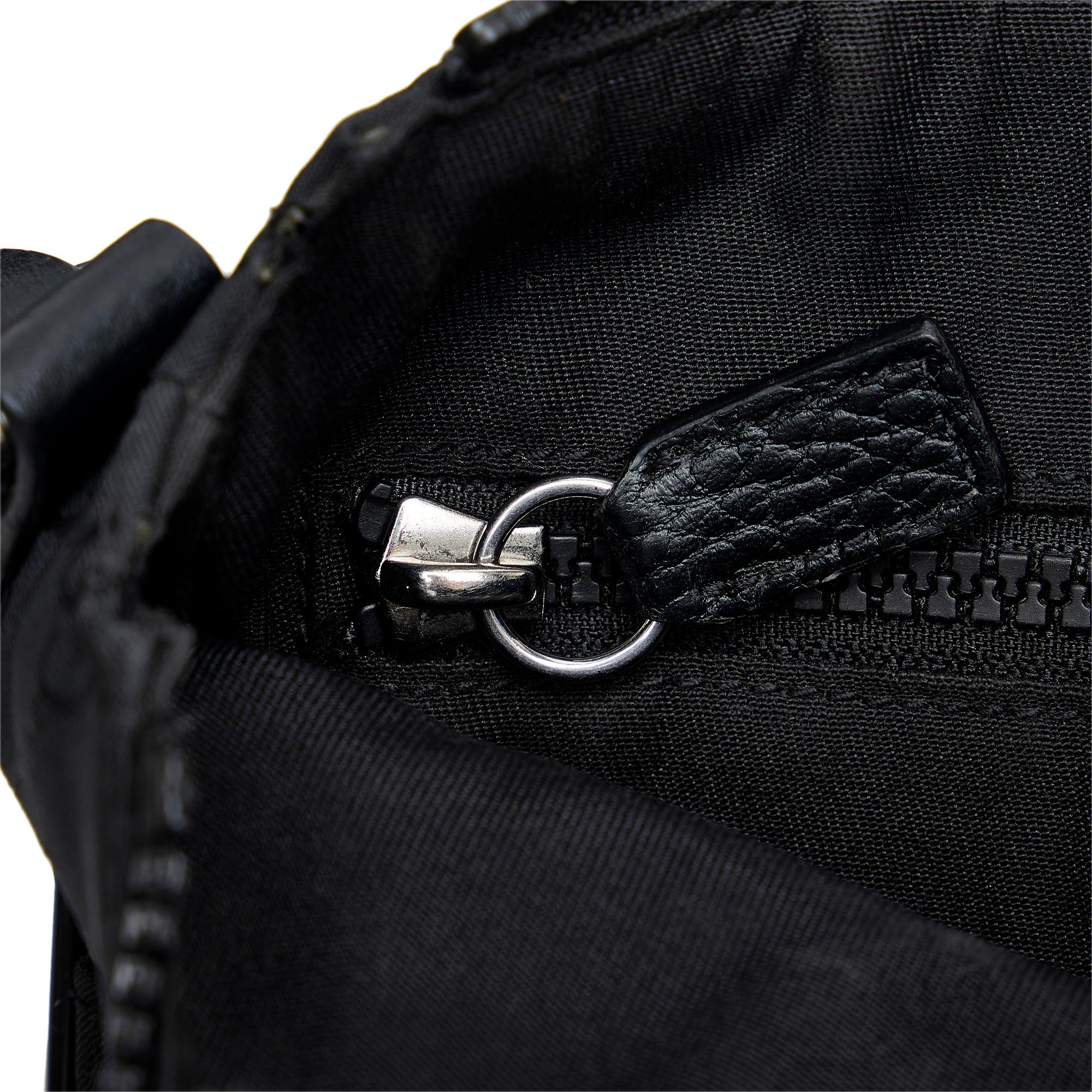 Gucci GG Canvas Crossbody (SHG-zpvXgM)