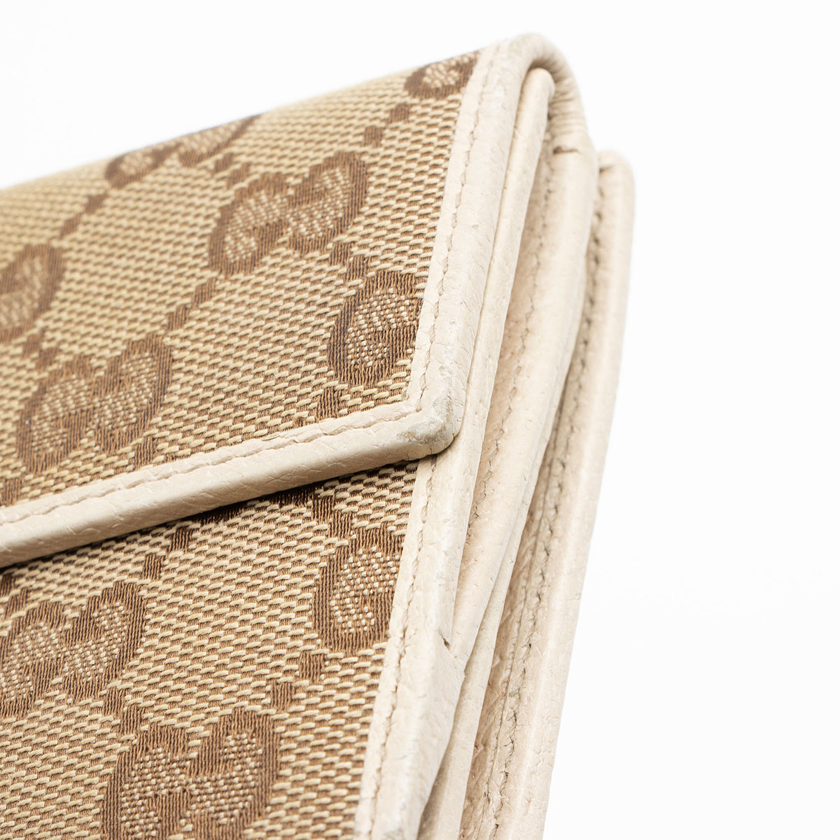 Gucci GG Canvas Flap Continental Wallet