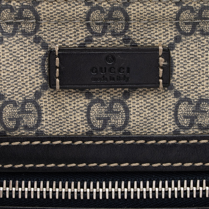 Gucci GG Canvas Flat Messenger Bag (SHF-KV7N6r)