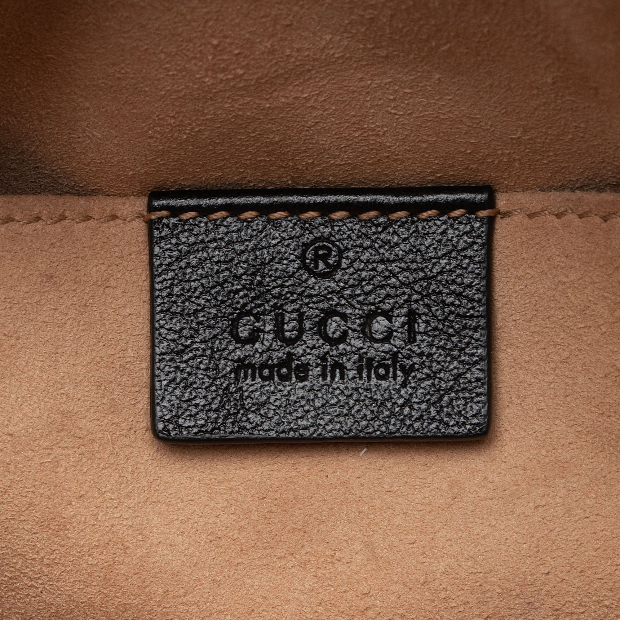 Gucci GG Canvas GG Marmont Small Shoulder Bag (SHF-JQX8ke)