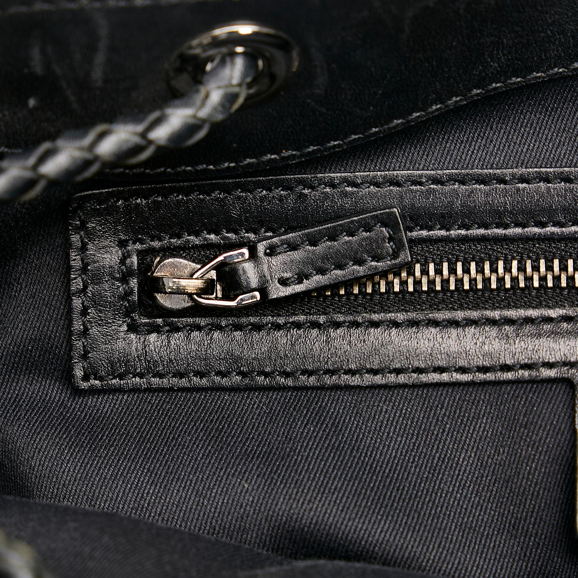 Gucci GG Canvas Gifford Tote Bag (SHG-jjXEE4)