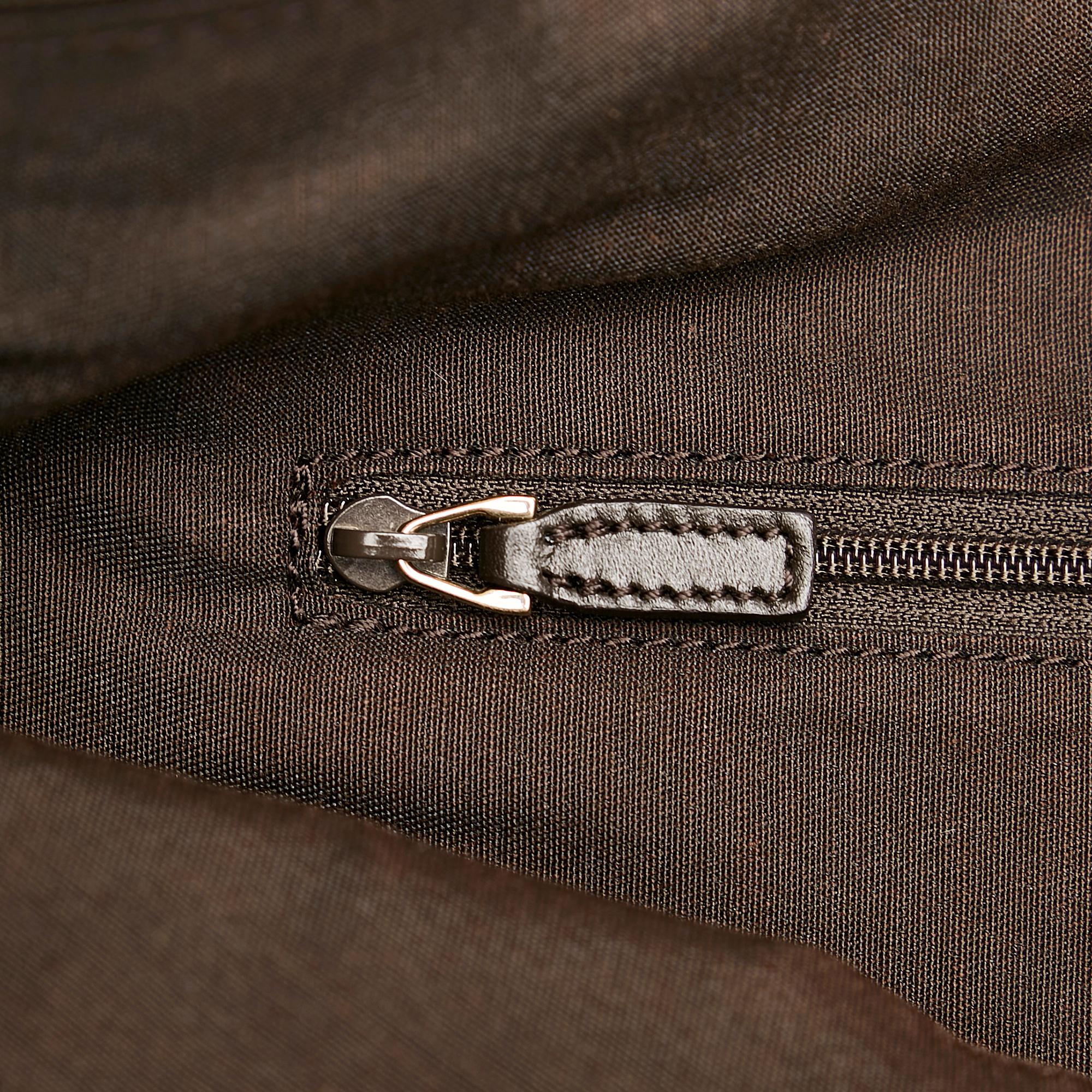 Gucci GG Canvas Half Moon Crossbody (SHG-37361)