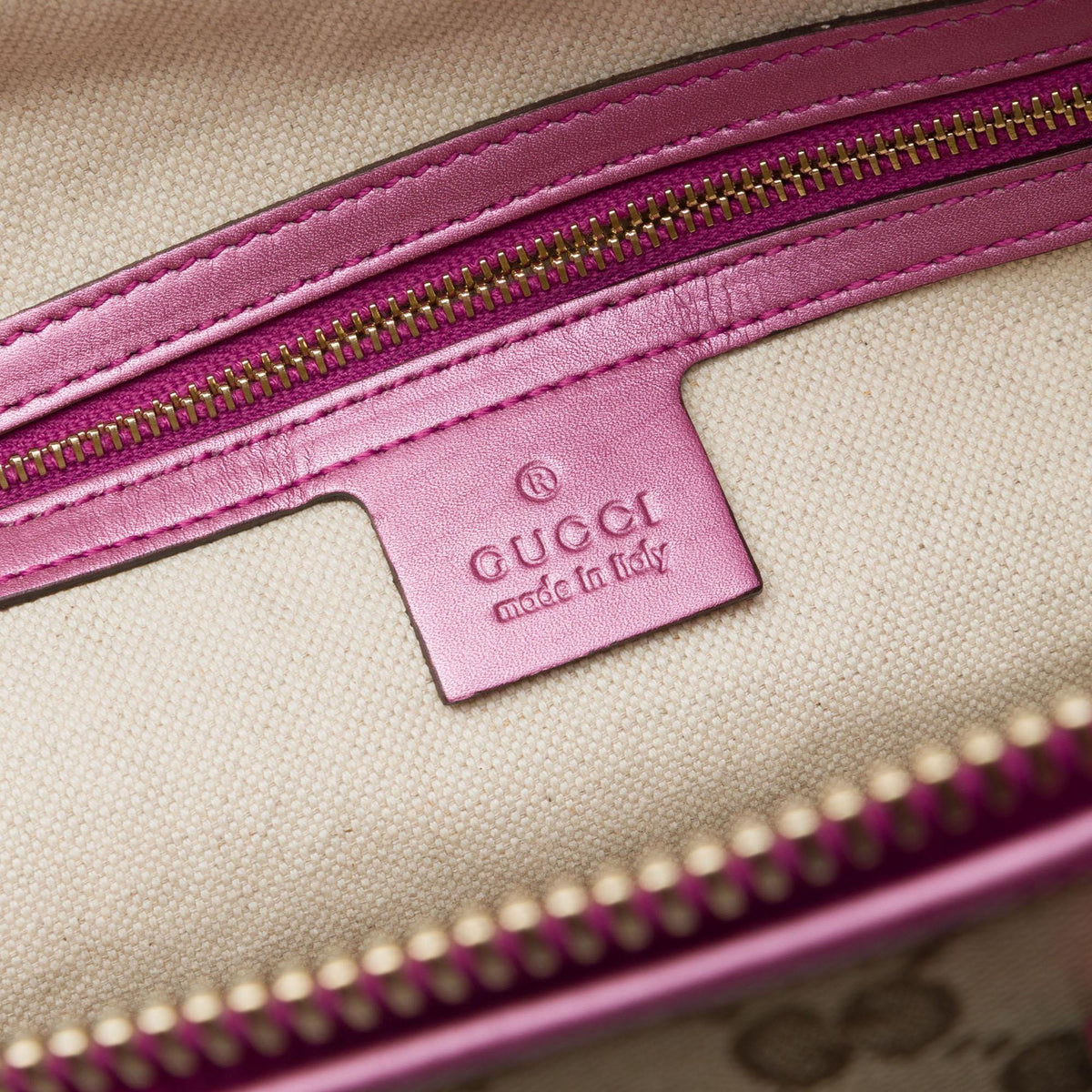 Gucci GG Canvas Heart Bit Satchel