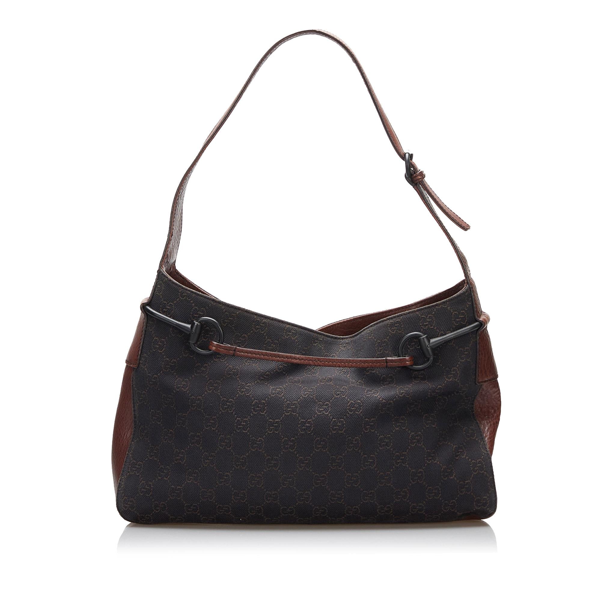 Gucci GG Canvas Horsebit Shoulder Bag (SHG-JXZoIh)