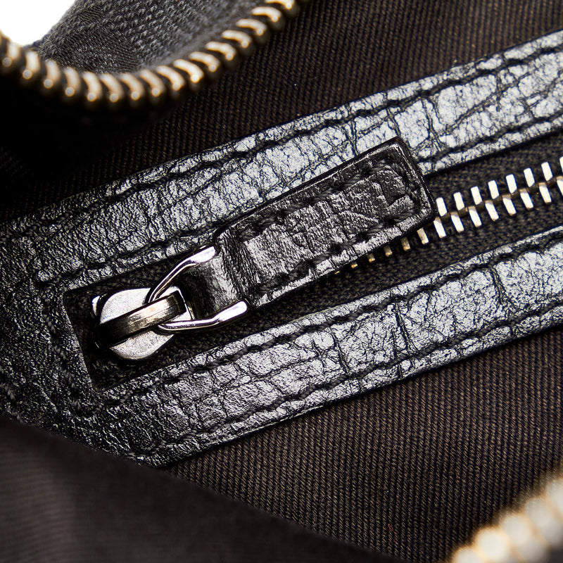 Gucci GG Canvas Horsebit Shoulder Bag (SHG-wbDRzT)