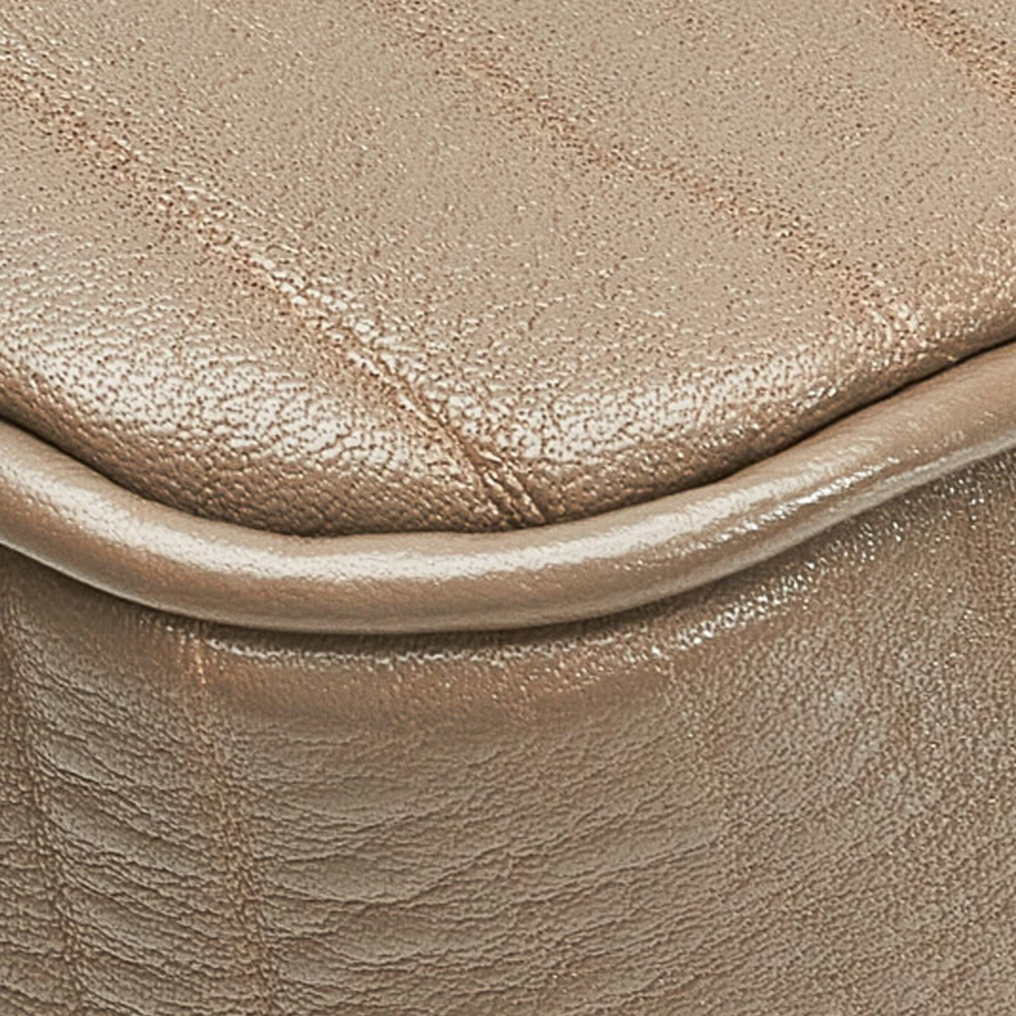 Gucci GG Canvas Jockey Shoulder Bag (SHG-L42G2r)