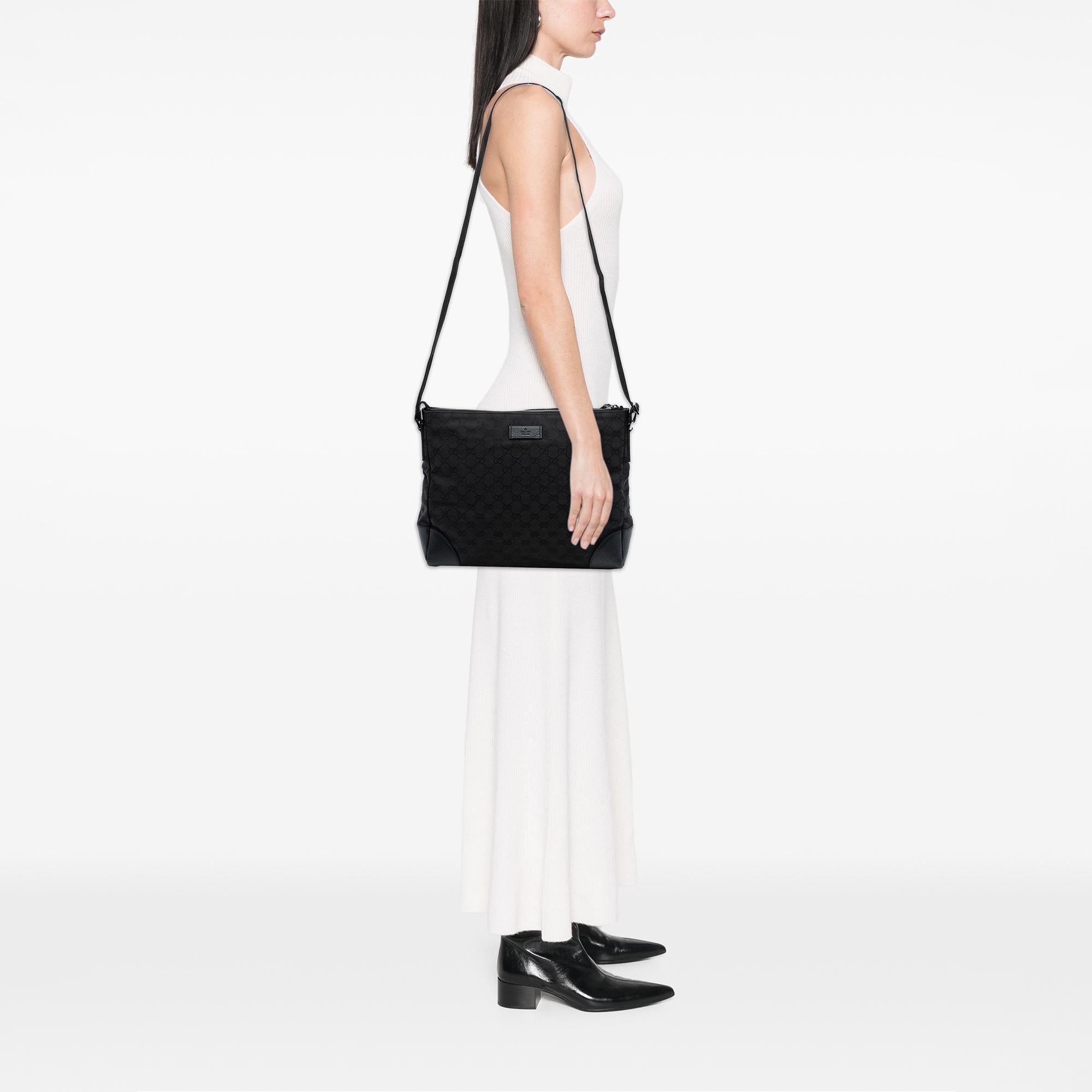 Gucci GG Canvas Joy Messenger