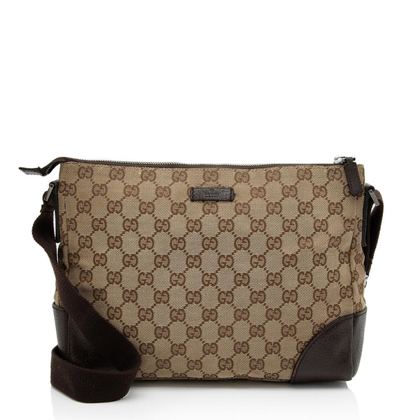 Gucci GG Canvas Medium Messenger Bag (SHF-xVfo2X)