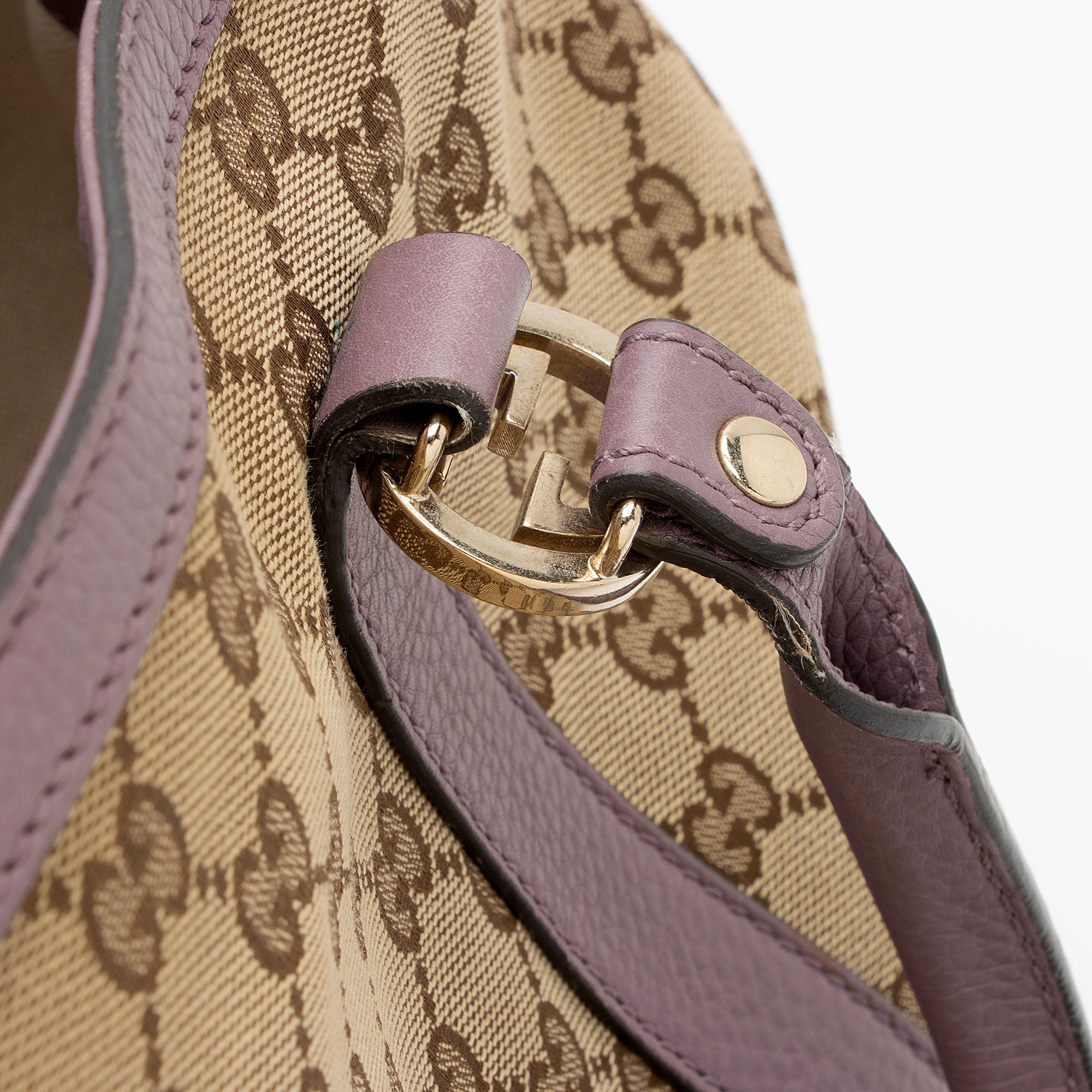Gucci GG Canvas Miss GG Tote (SHF-yLtJuh)