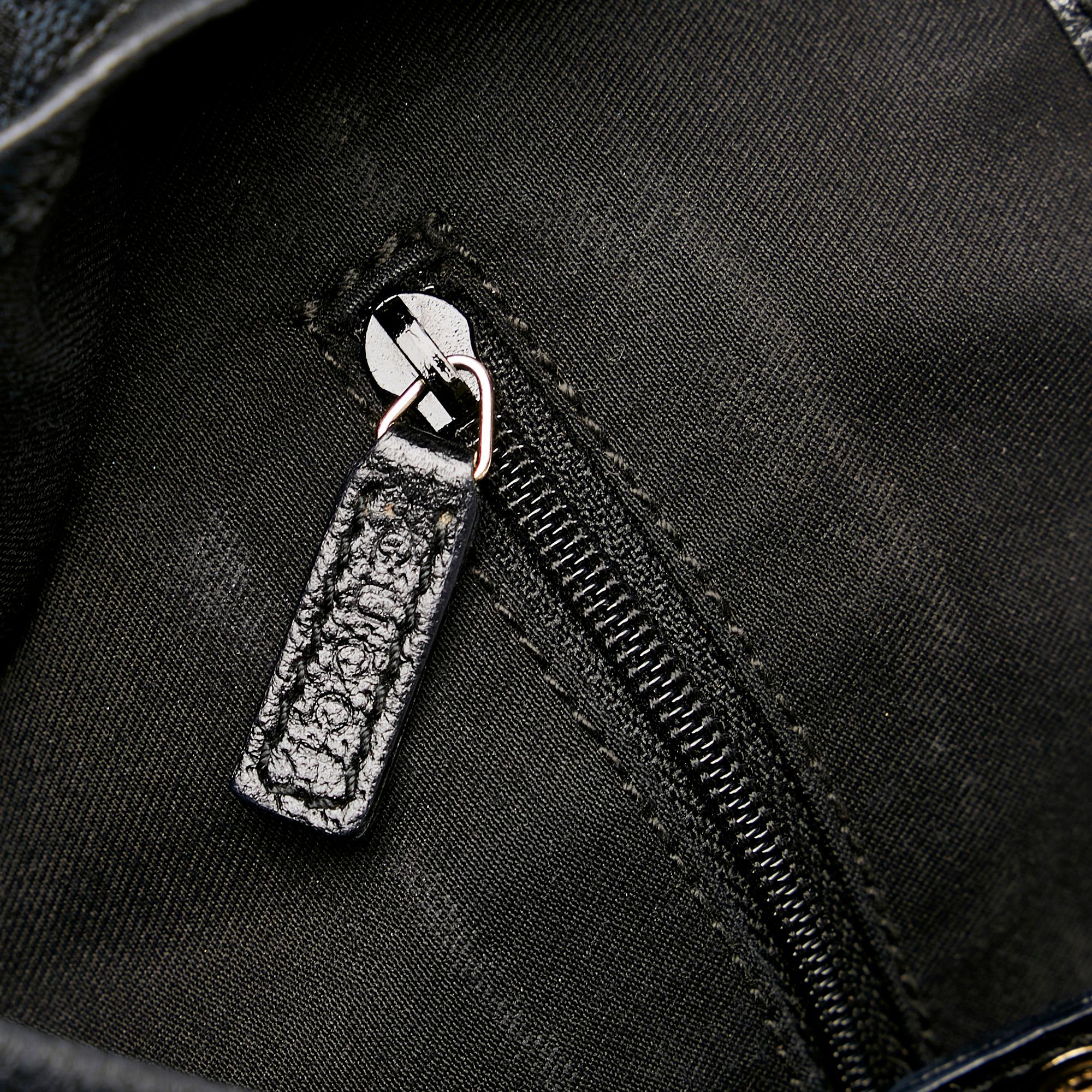 Gucci GG Canvas Pelham Tote Bag (SHG-32446)