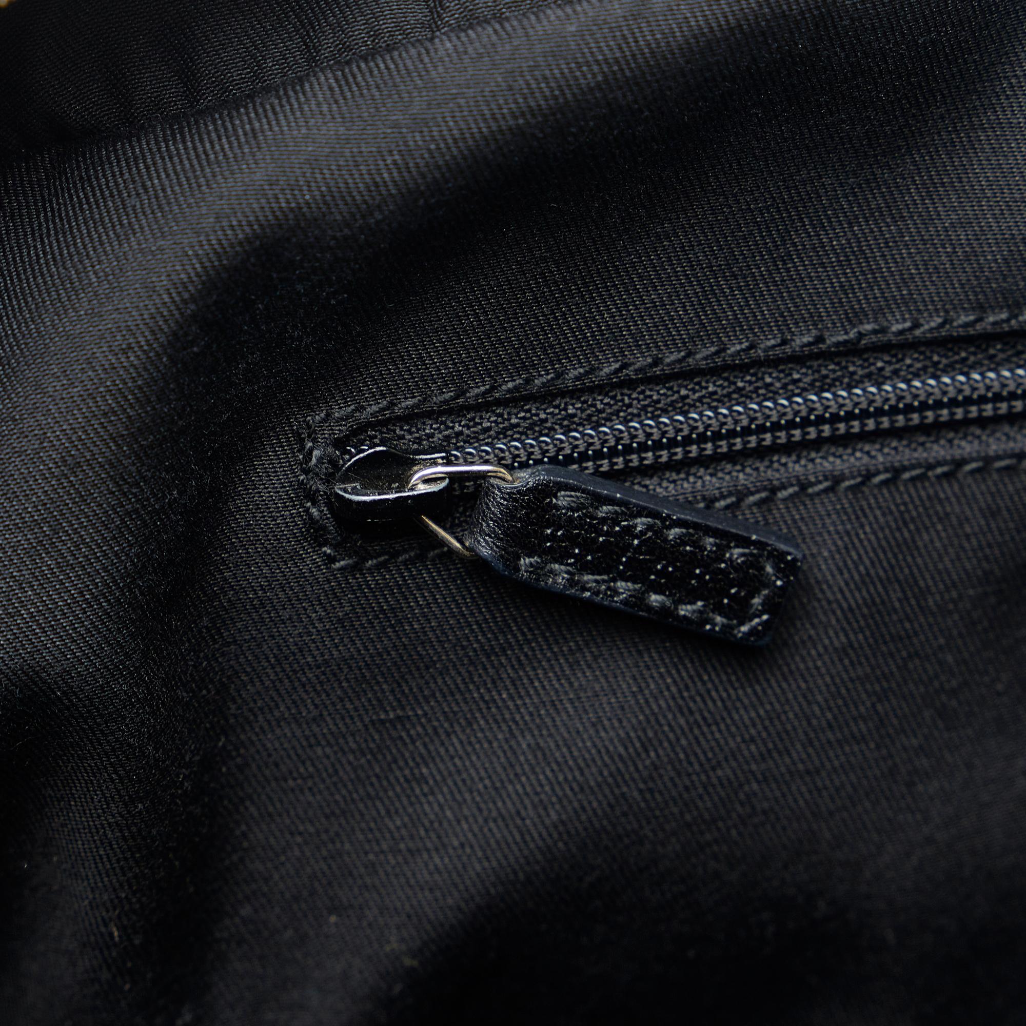 Gucci GG Canvas Princy Shoulder Bag (SHG-JUvmyf)