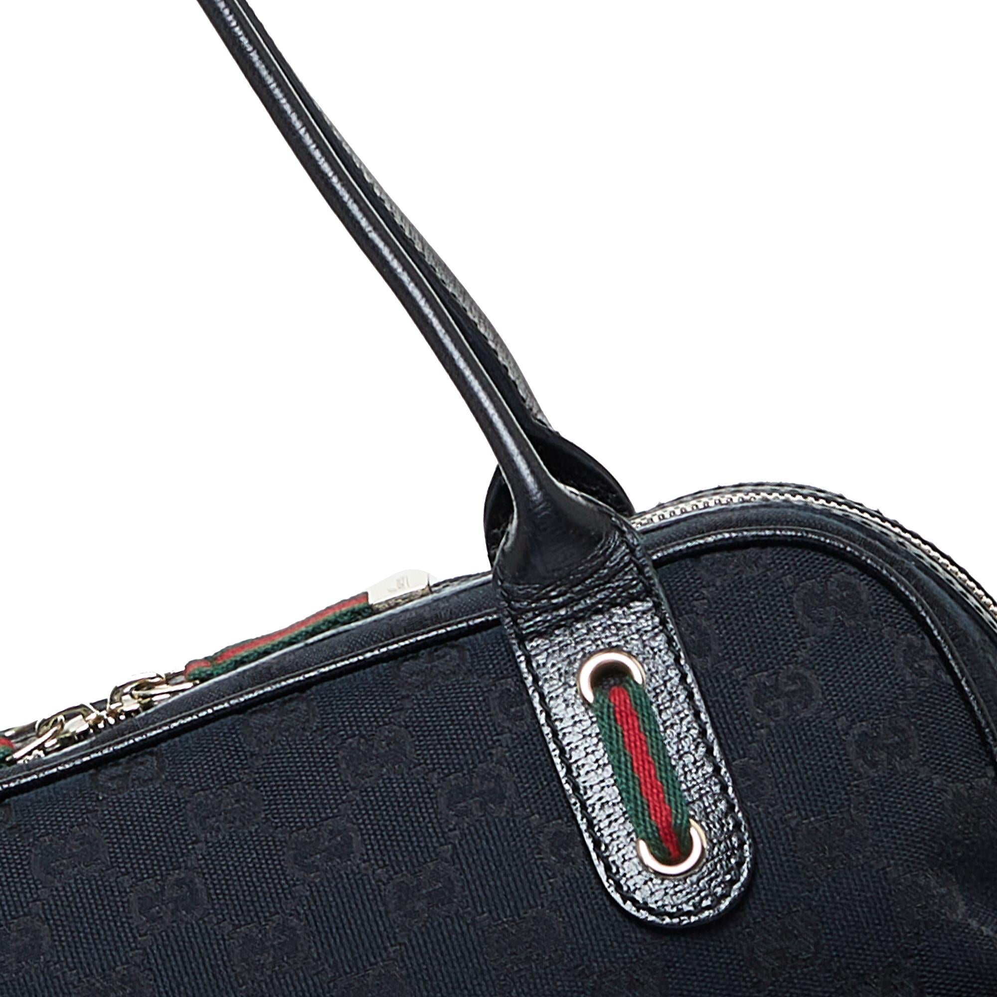 Gucci GG Canvas Princy Shoulder Bag (SHG-JUvmyf)