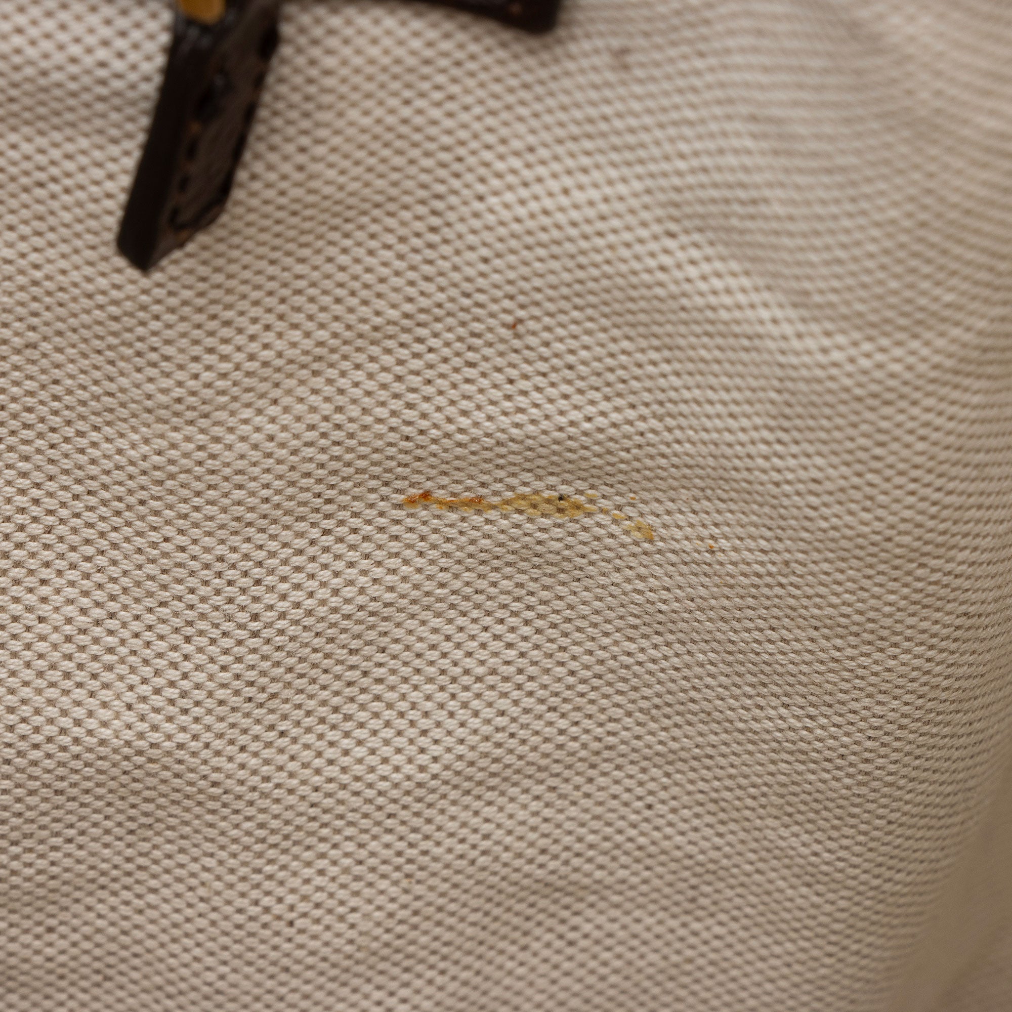 Gucci GG Canvas Running Medium Hobo