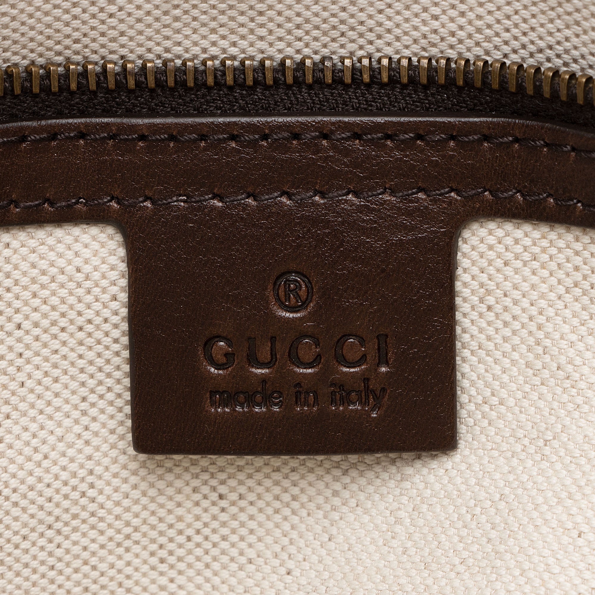 Gucci GG Canvas Running Medium Hobo