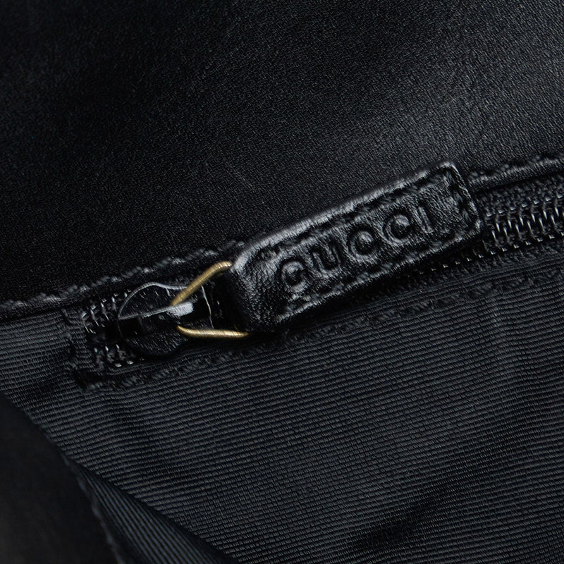 Gucci GG Canvas Shoulder Bag (SHG-BUr688)
