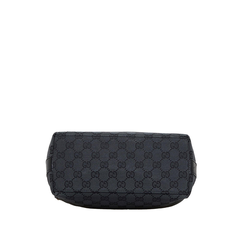 Gucci GG Canvas Shoulder Bag (SHG-gpBdbo)