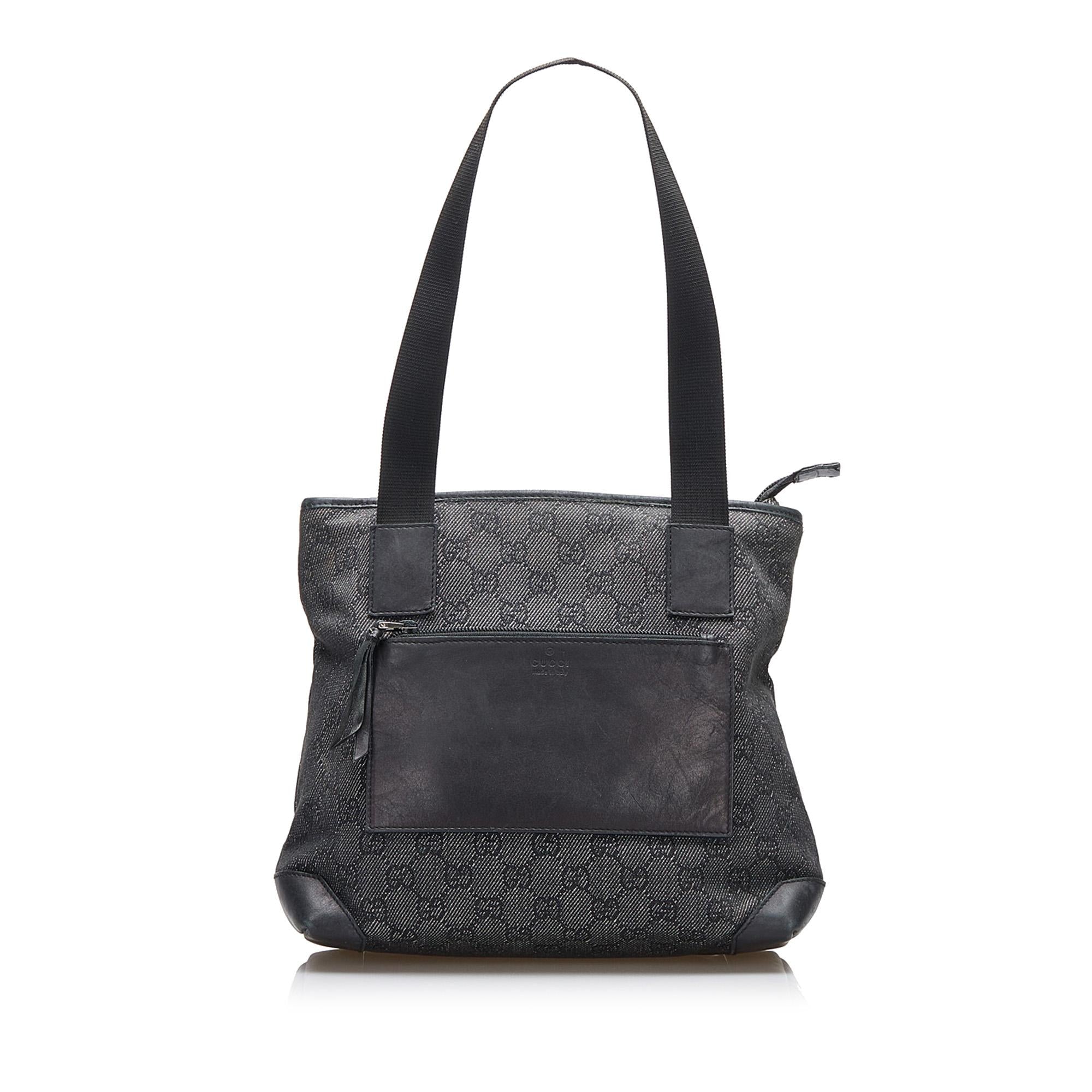 Gucci GG Canvas Shoulder Bag (SHG-tscr8l)