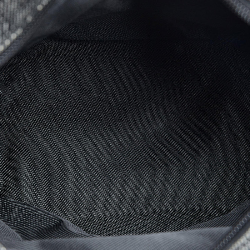 Gucci GG Canvas Shoulder Bag (SHG-tscr8l)