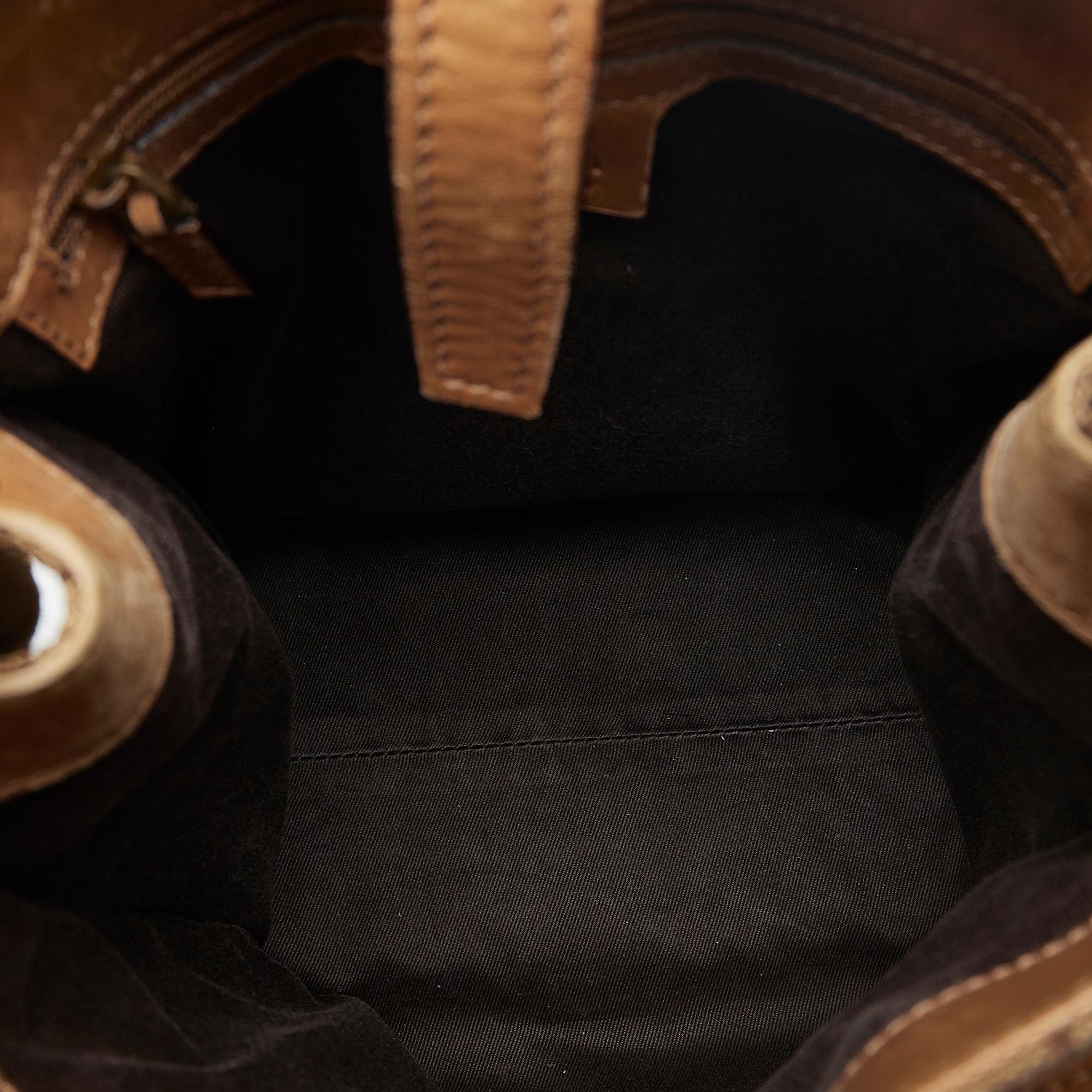 Gucci GG Canvas Shoulder Bag (SHG-q7WbKa)