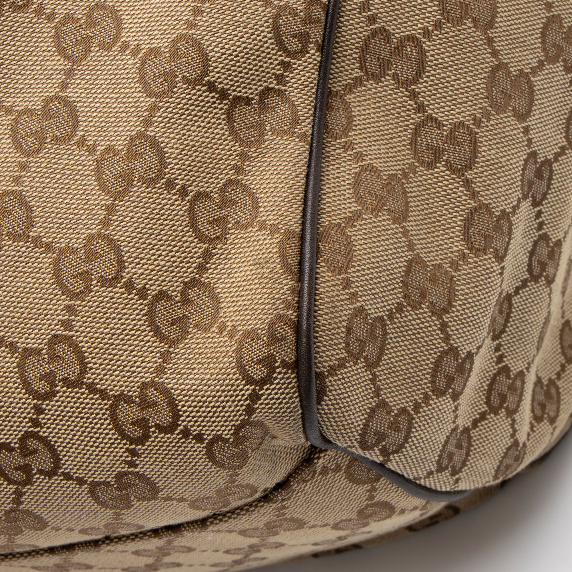 Gucci GG Canvas Sukey Large Tote (SHF-TIeYNz)