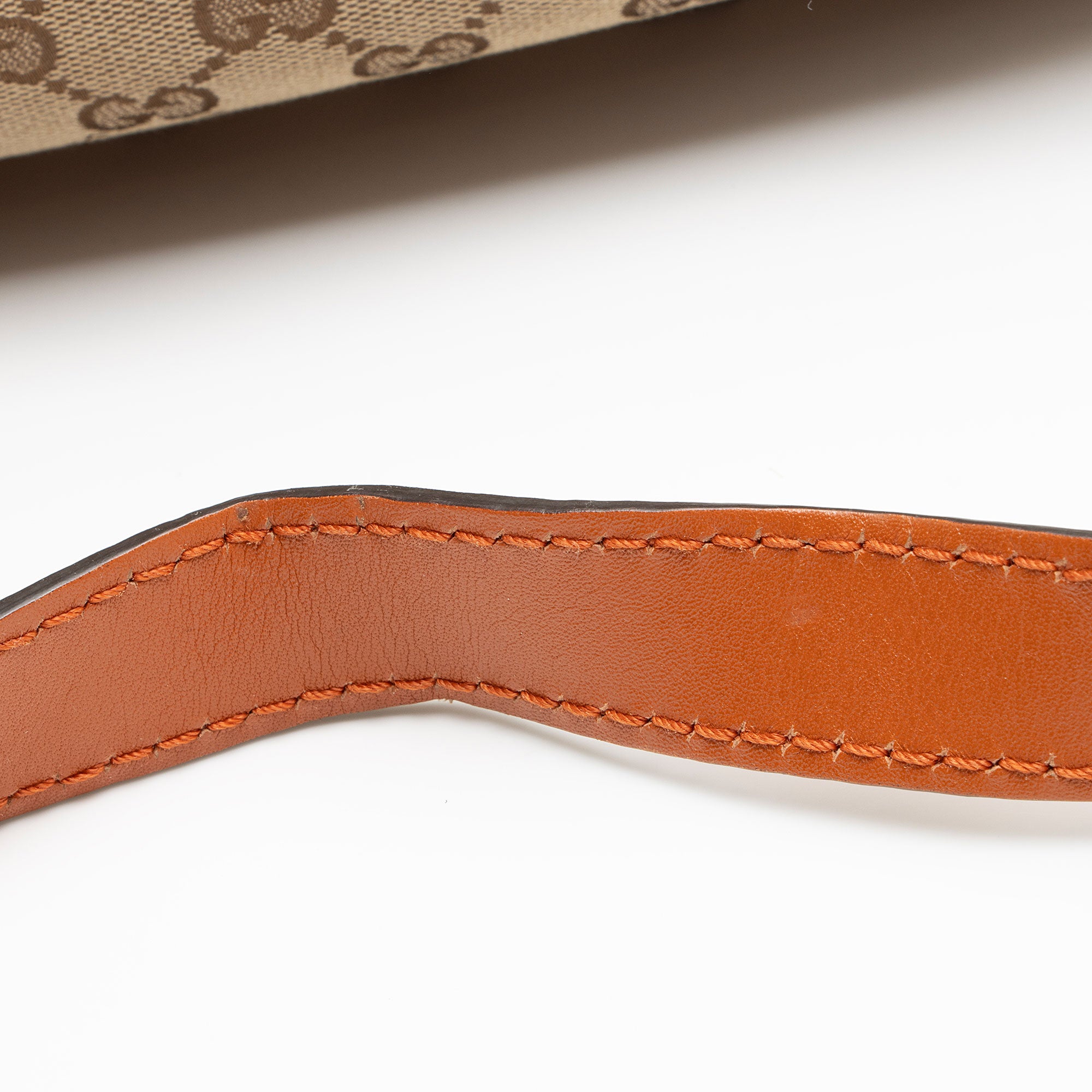 Gucci GG Canvas Sukey Messenger