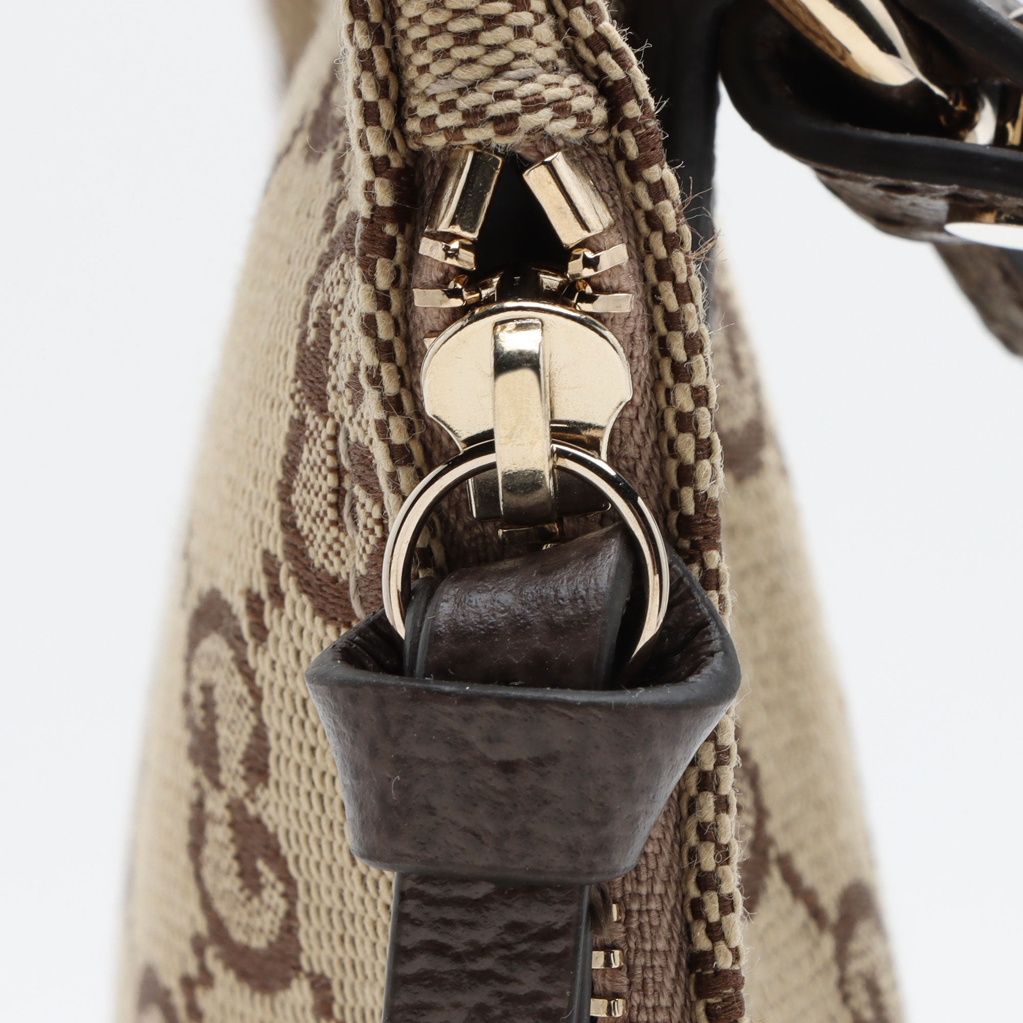 Gucci GG Canvas Zip Pochette