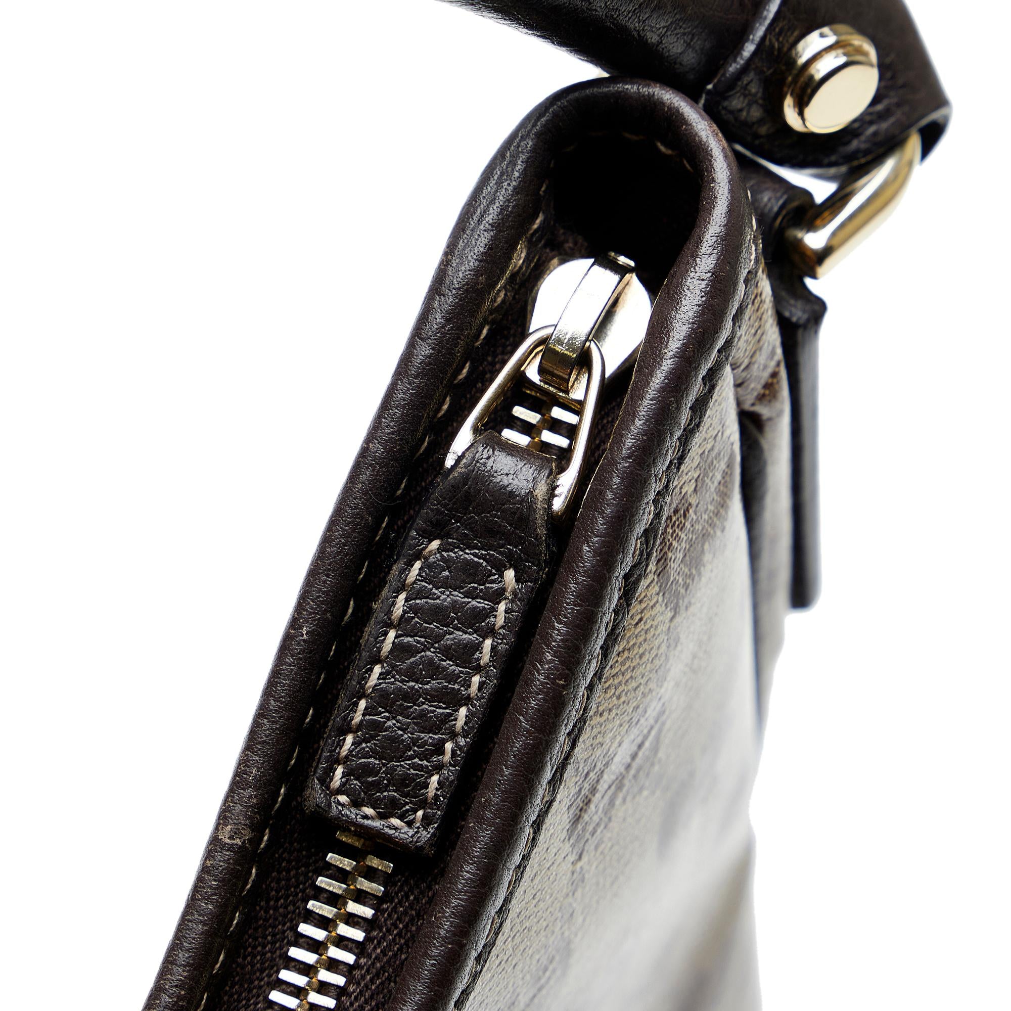 Gucci GG Crystal Abbey D-Ring Shoulder Bag (SHG-GdAetG)