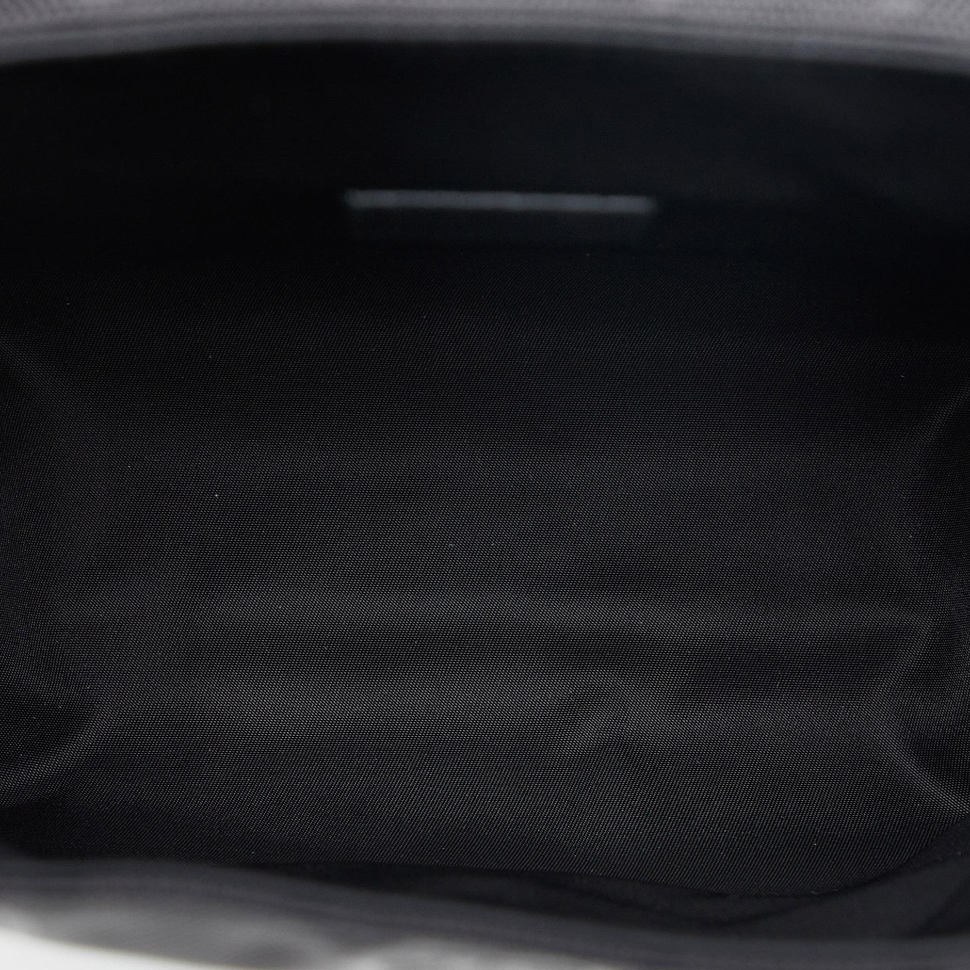 Gucci GG Econyl Off The Grid Messenger Bag (SHG-j2gsnZ)