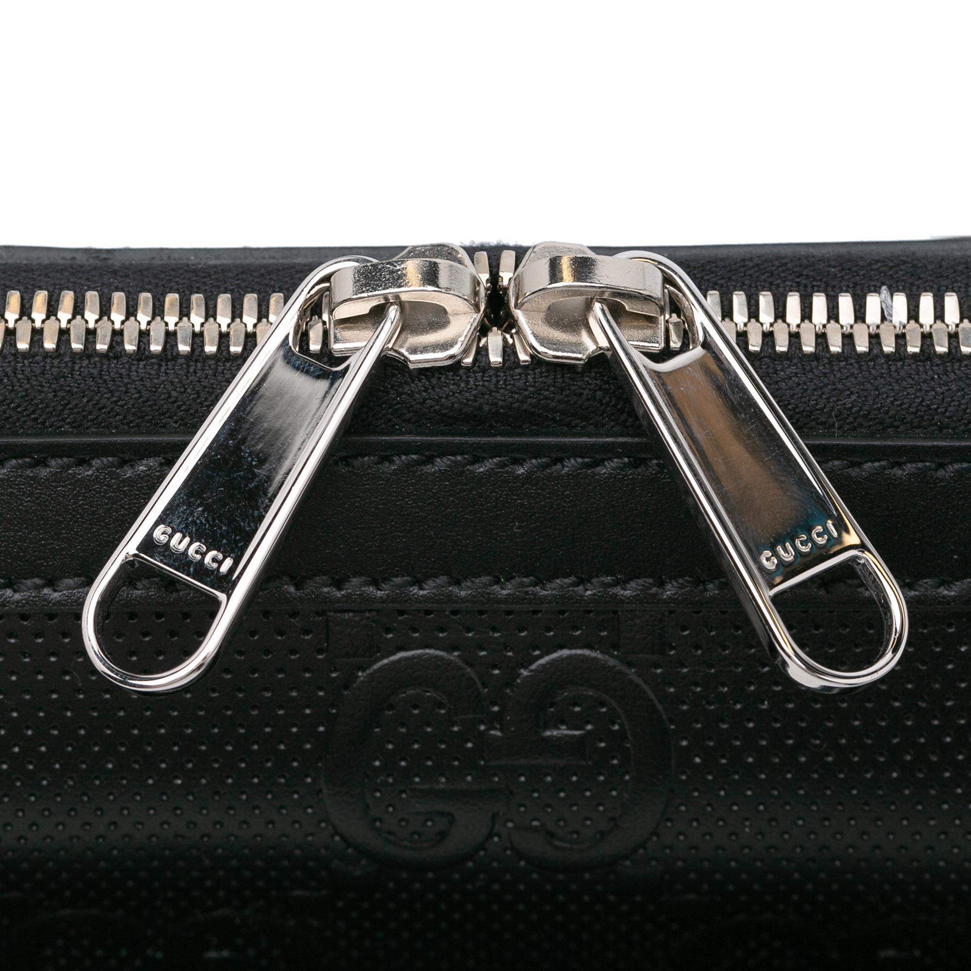 Gucci GG Embossed Crossbody bag (SHG-bS3vYW)