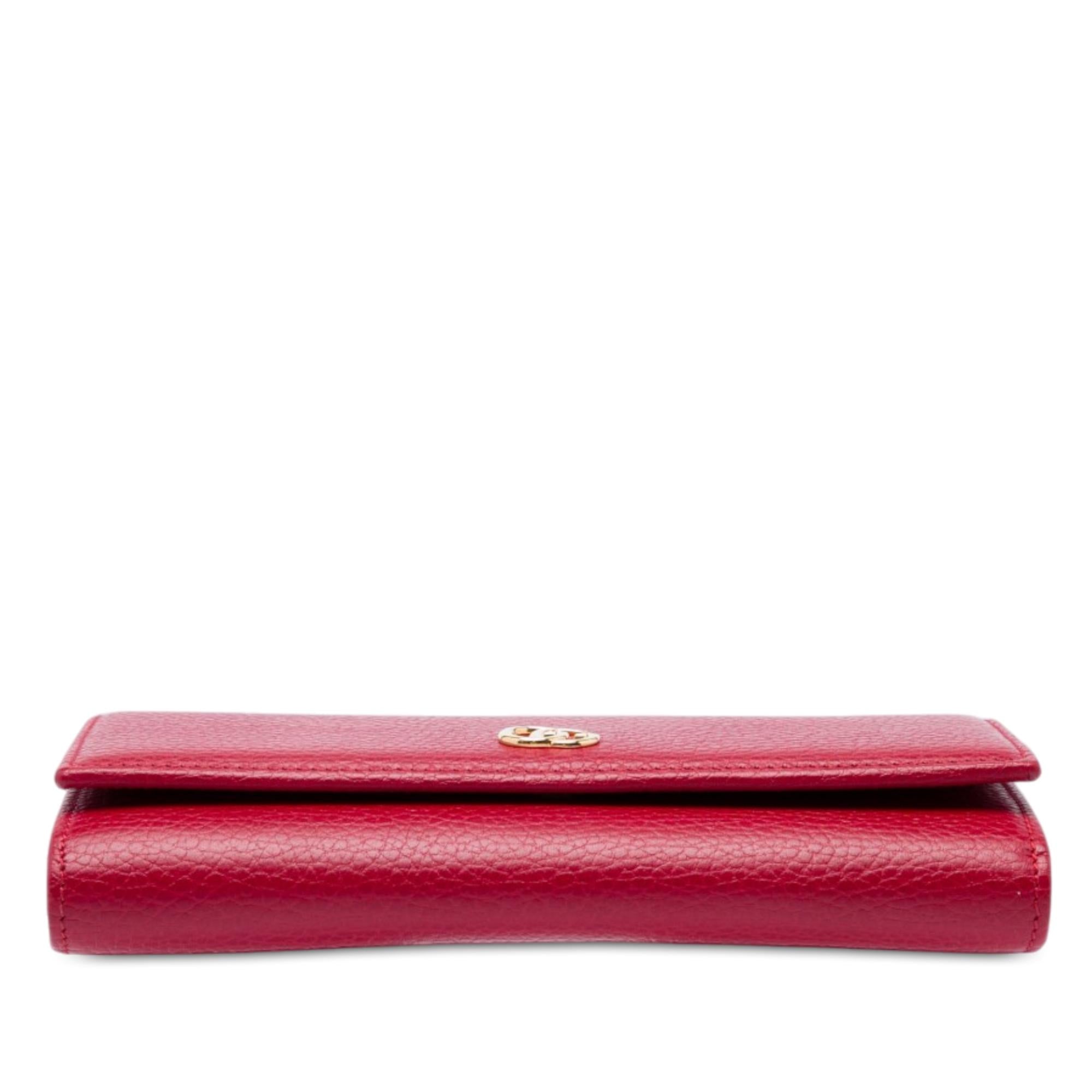 Gucci GG Marmont Calfskin Wallet on Chain