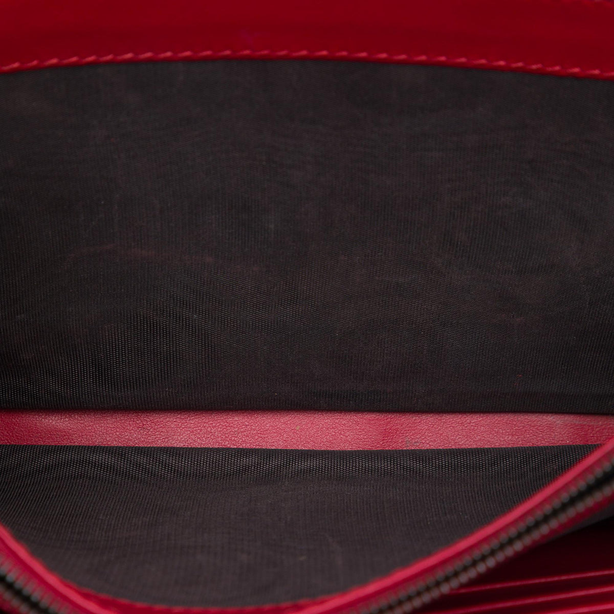 Gucci GG Marmont Matelasse Calfskin Wallet On Chain