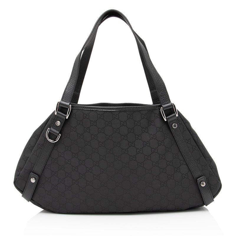 Gucci GG Nylon Abbey Medium Shoulder Bag (SHF-ISY2H4)