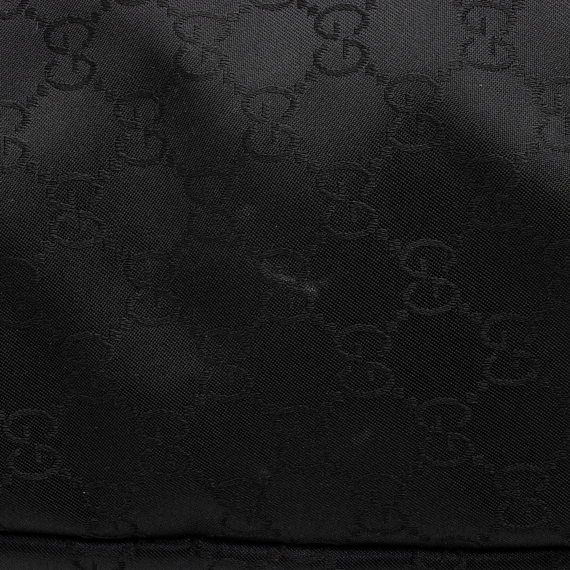 Gucci GG Nylon Travel Duffle Bag (SHF-EZRm68)