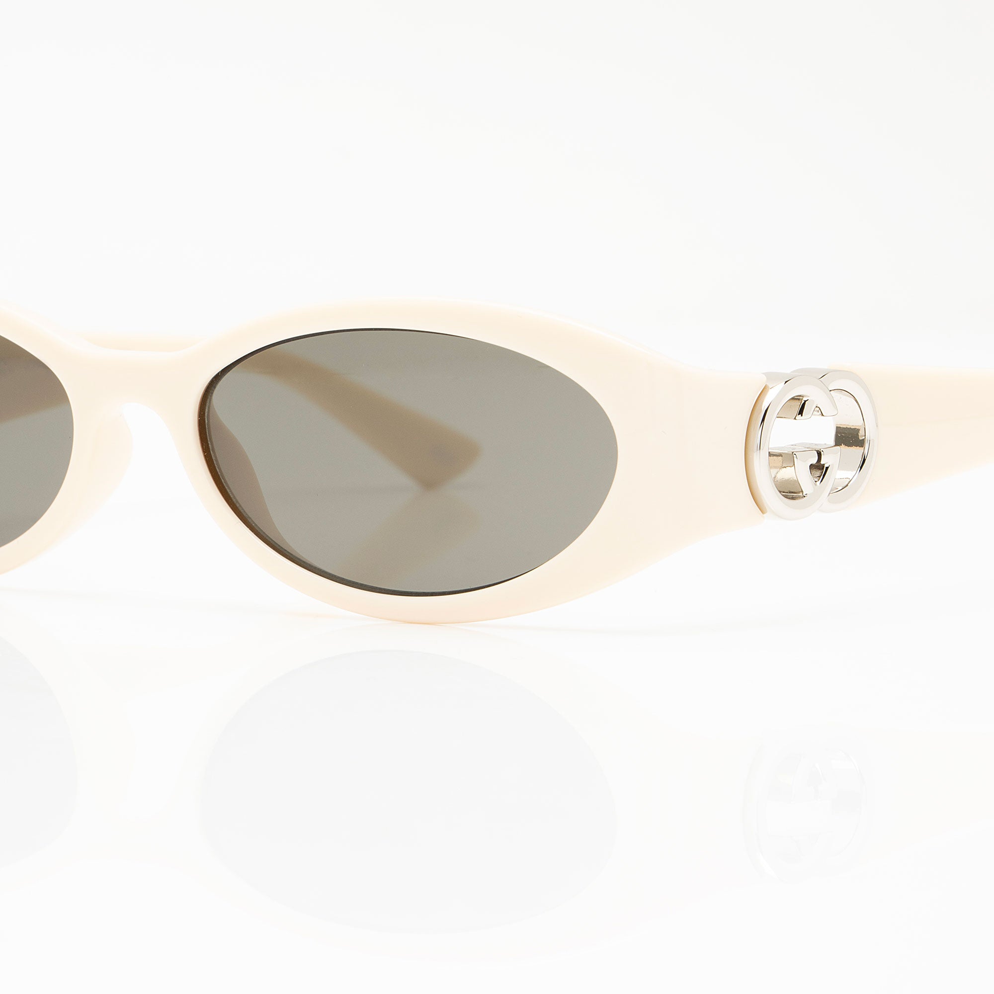 Gucci GG Oval Sunglasses