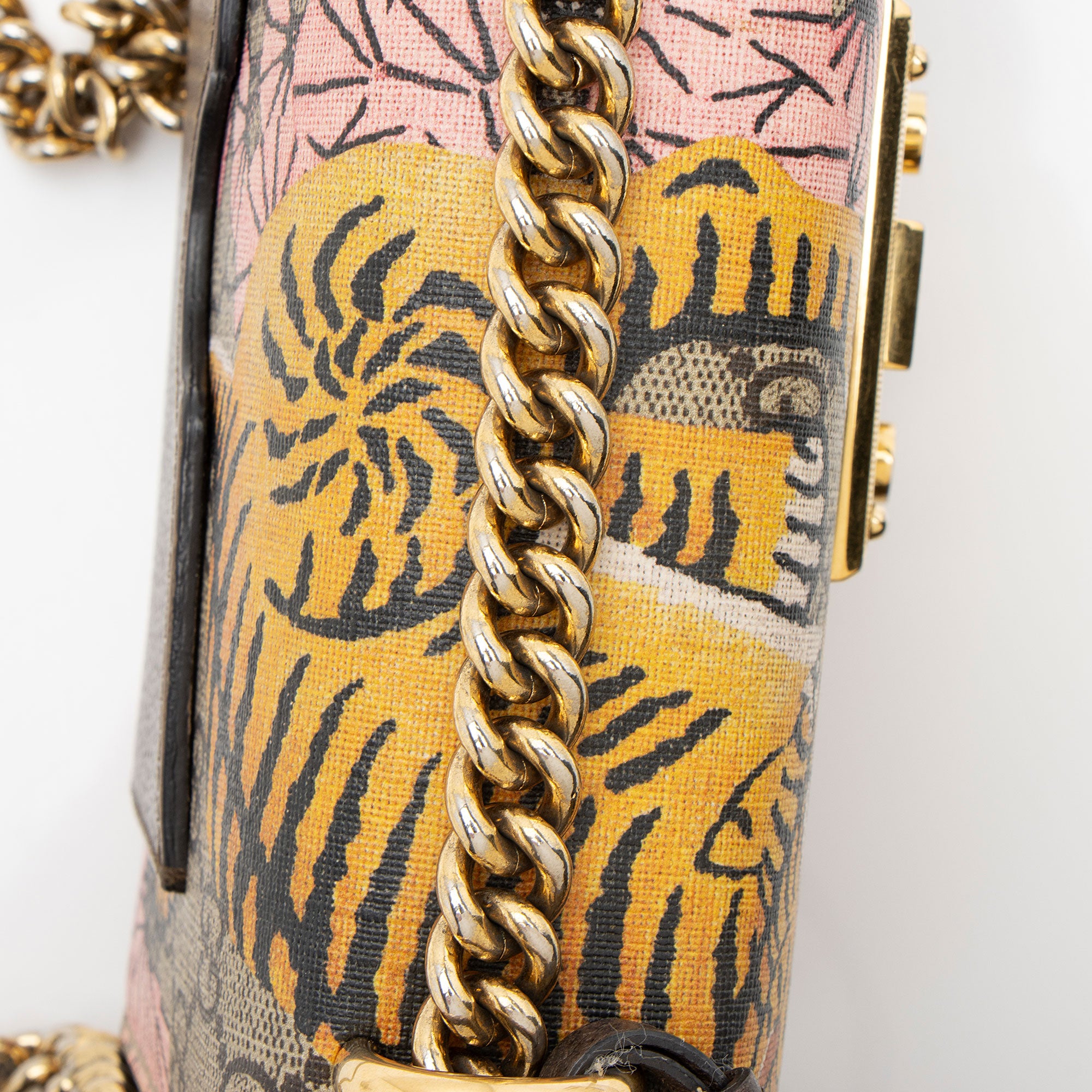 Gucci GG Supreme Bengal Tiger Padlock Small Shoulder Bag (SHF-E2ulxN)