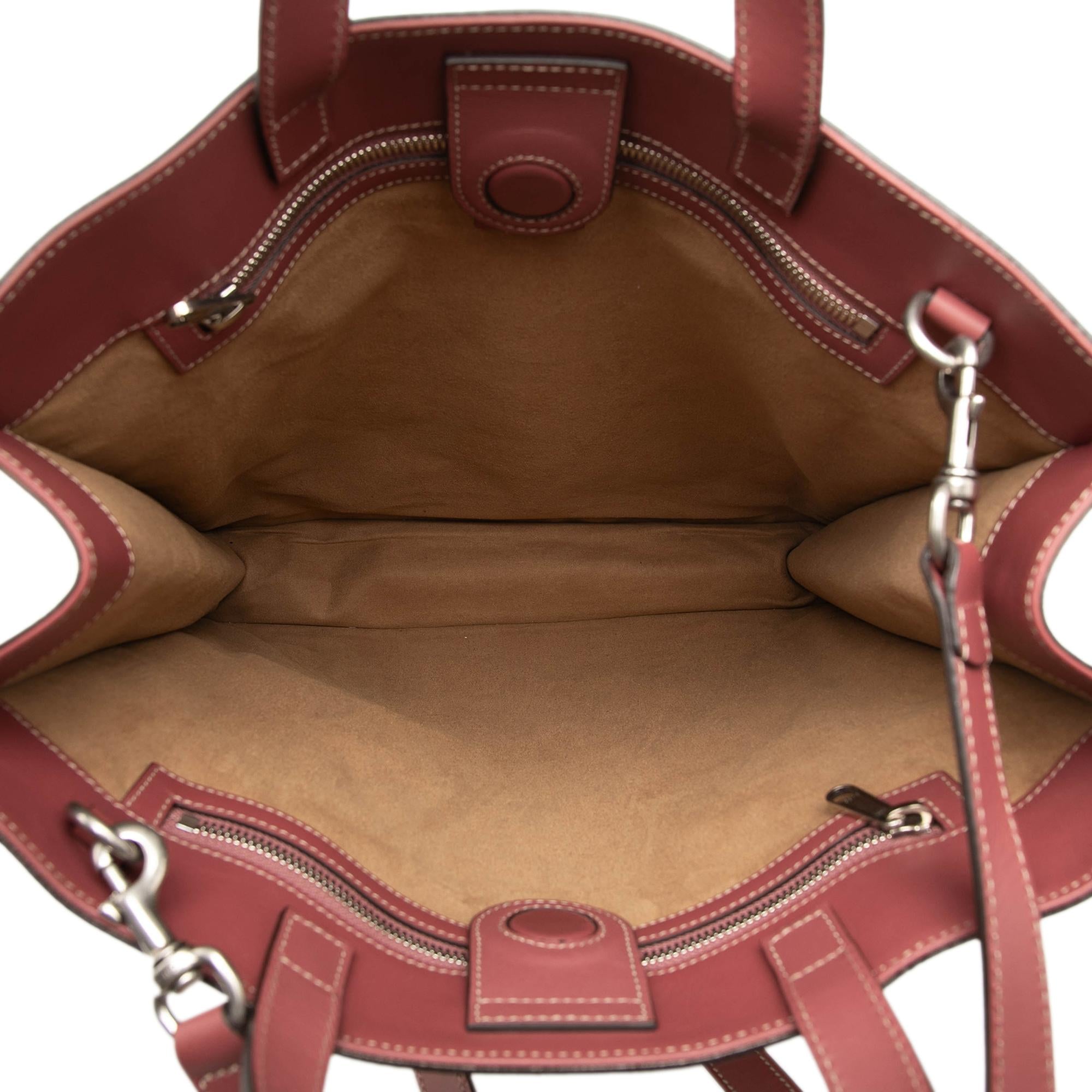 Gucci GG Supreme Blooms Convertible Tote