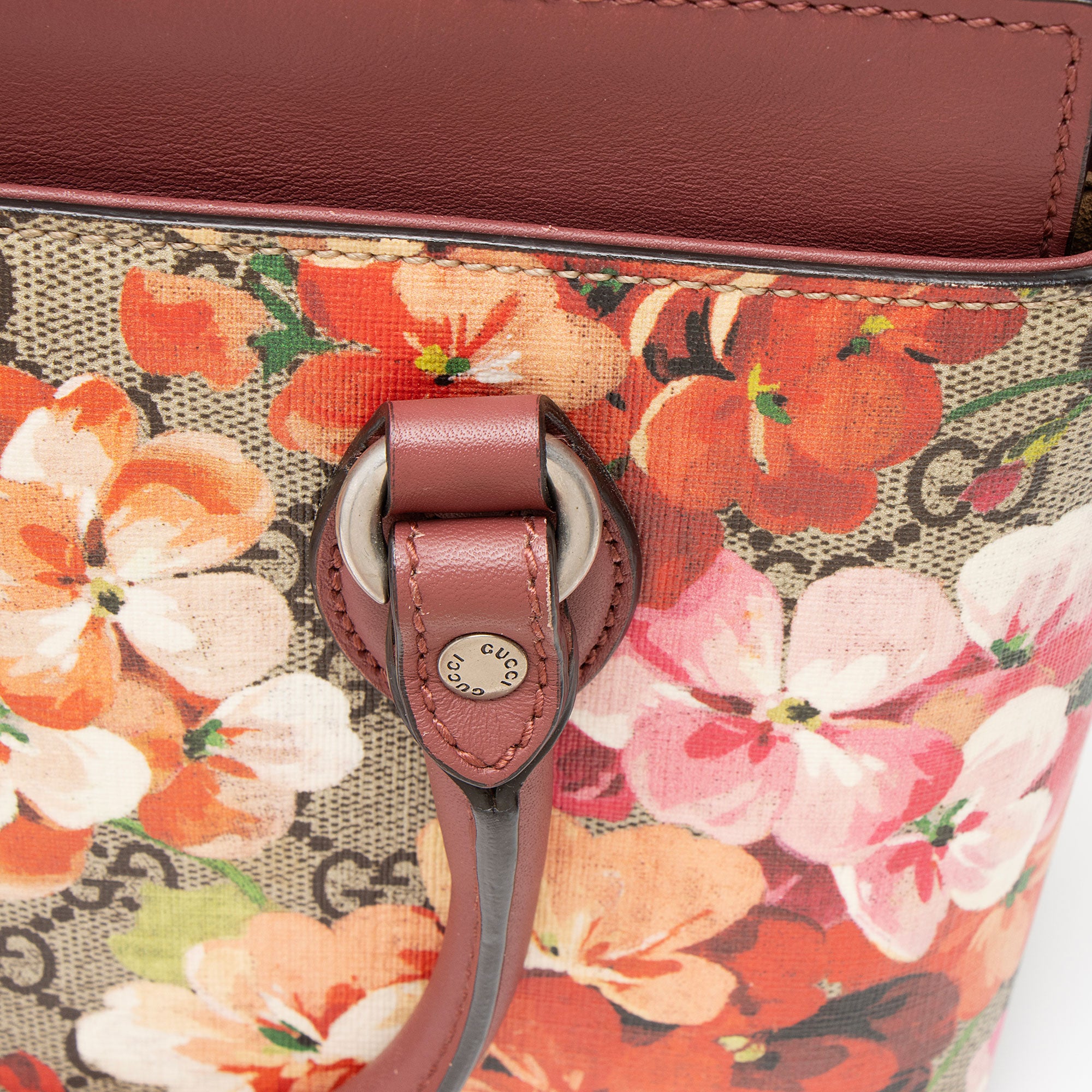 Gucci GG Supreme Blooms Mini Zip Tote