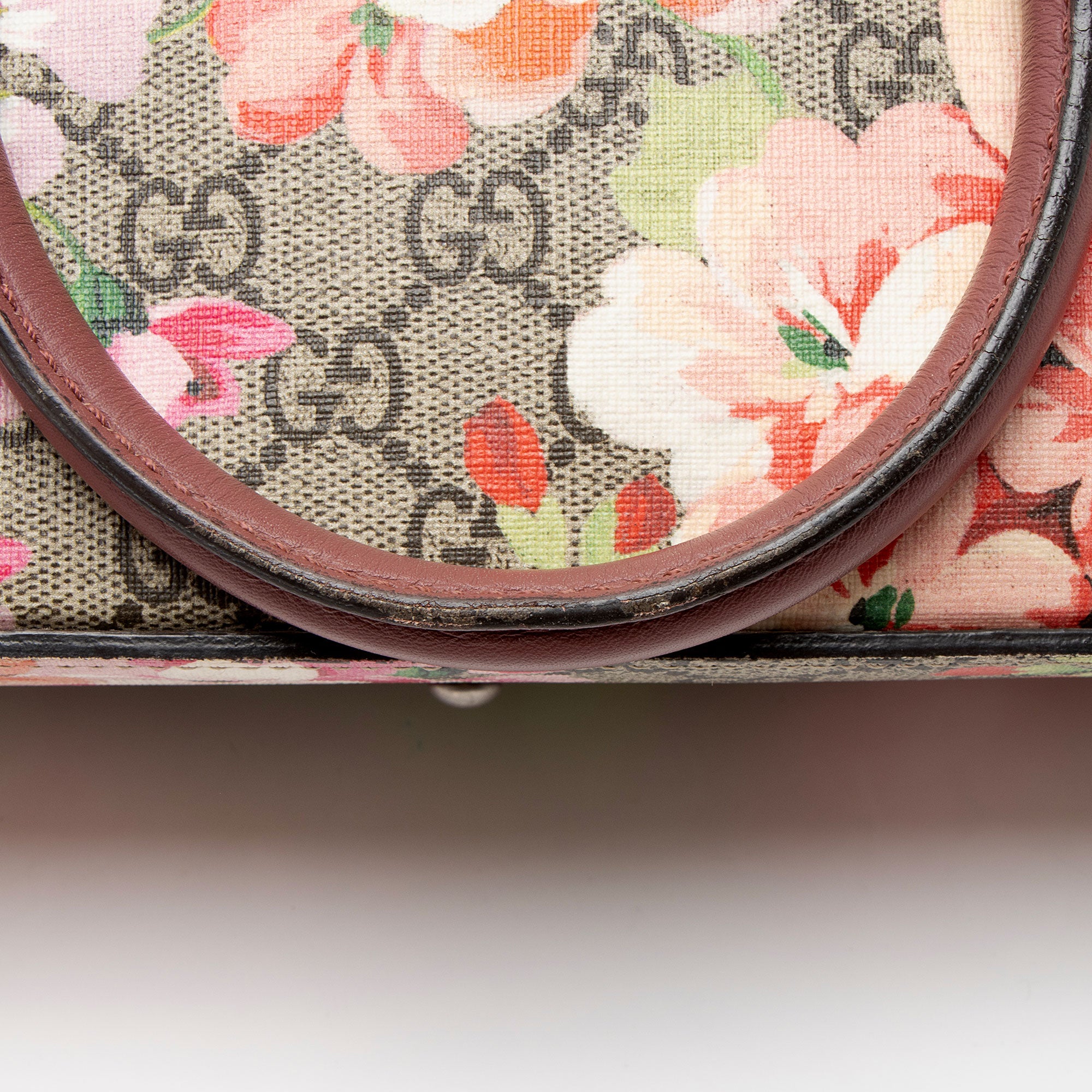 Gucci GG Supreme Blooms Mini Zip Tote