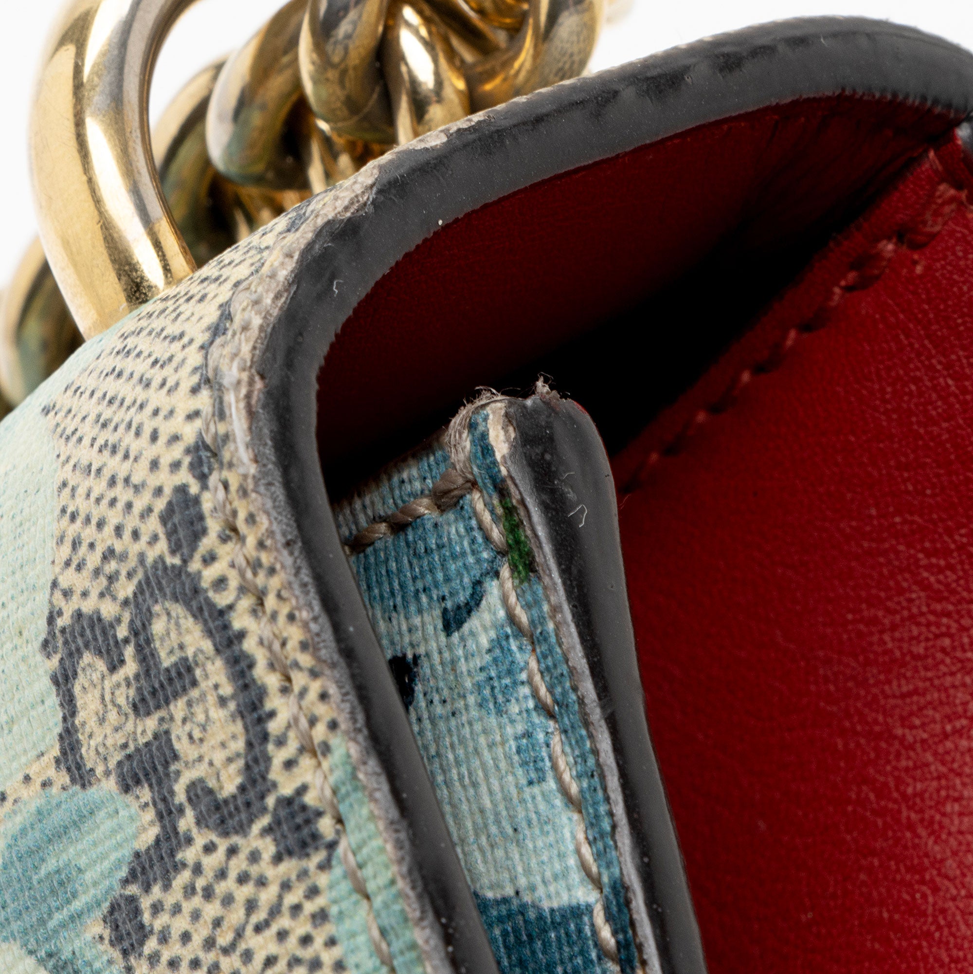 Gucci GG Supreme Blooms Padlock Small Shoulder Bag (SHF-aRDxaC)