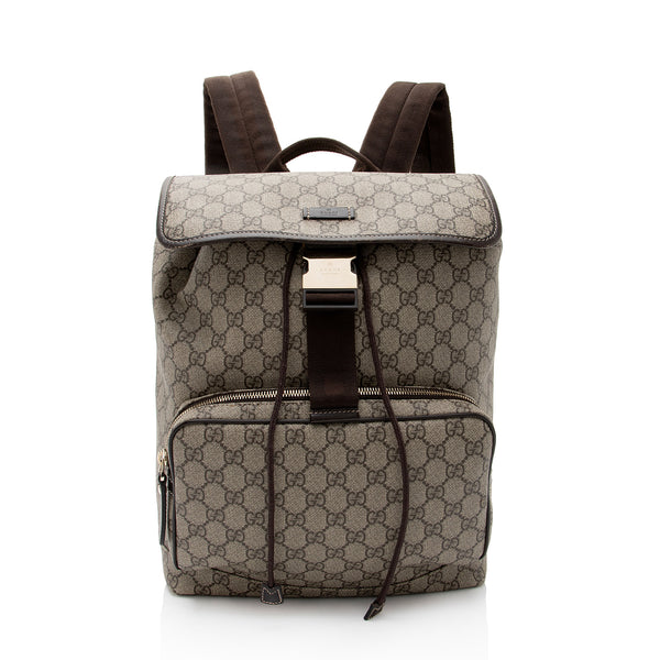 Gucci GG Supreme Buckle Backpack (SHF-143x2E)